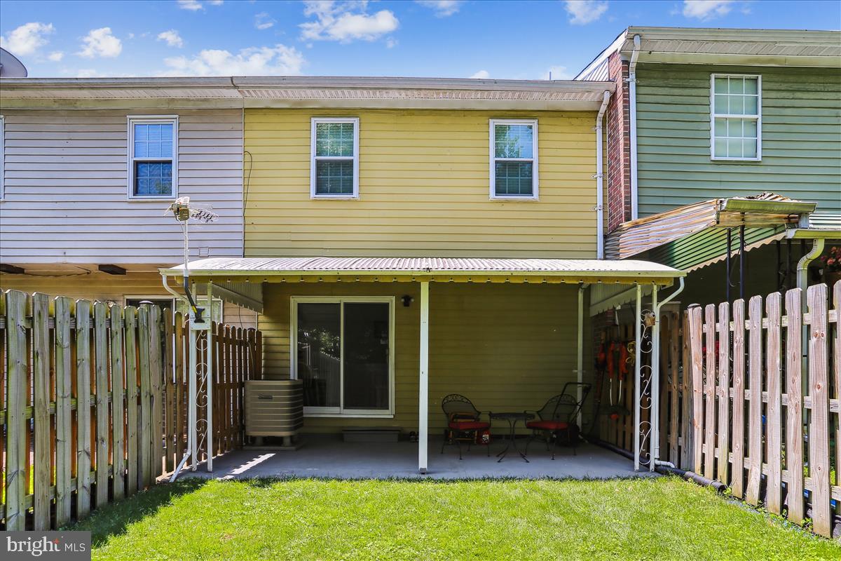 CHESTNUT WOODS - Residential