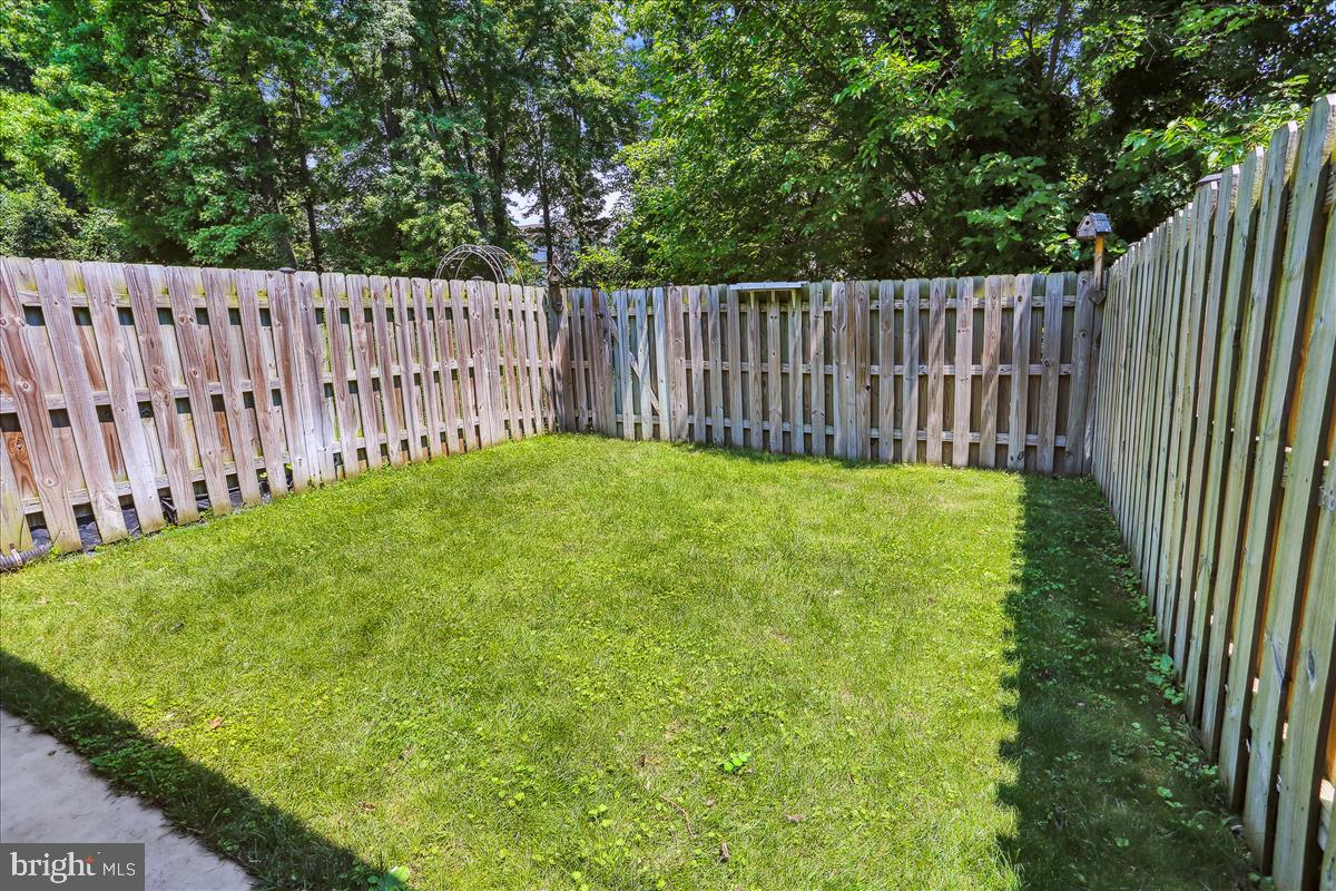 CHESTNUT WOODS - Residential