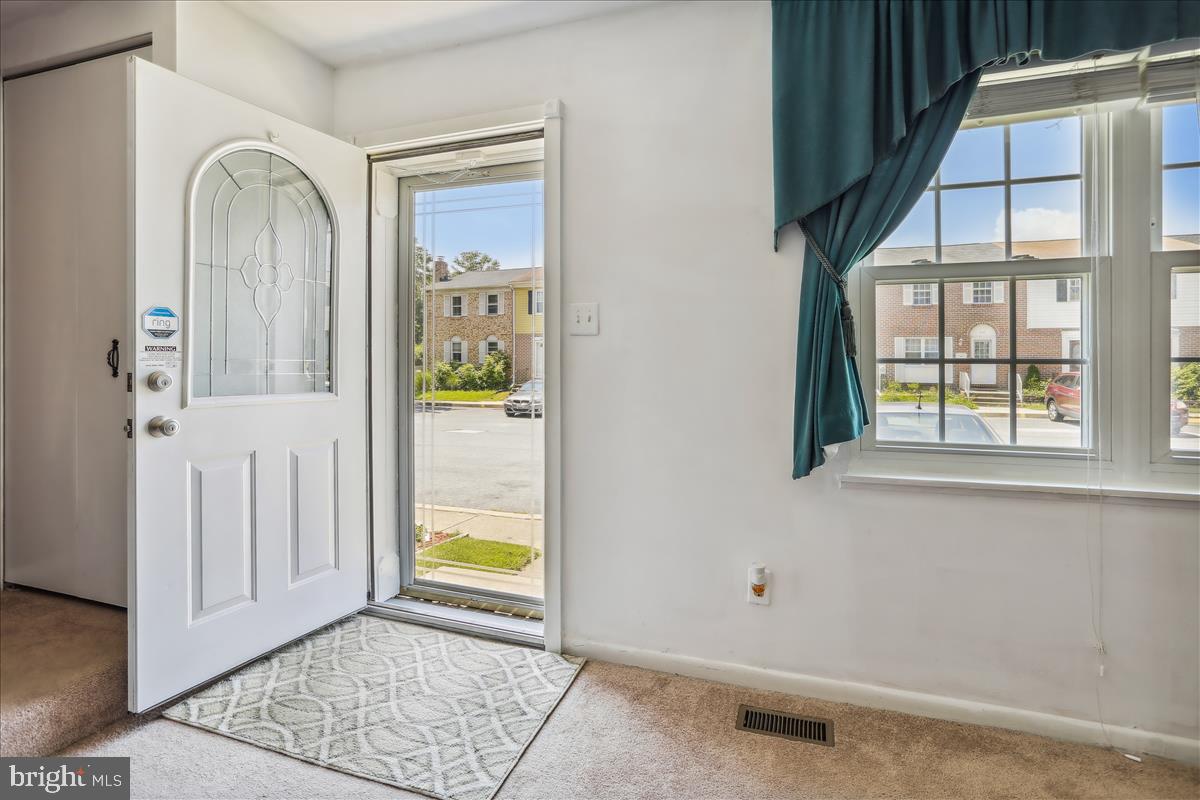 CHESTNUT WOODS - Residential