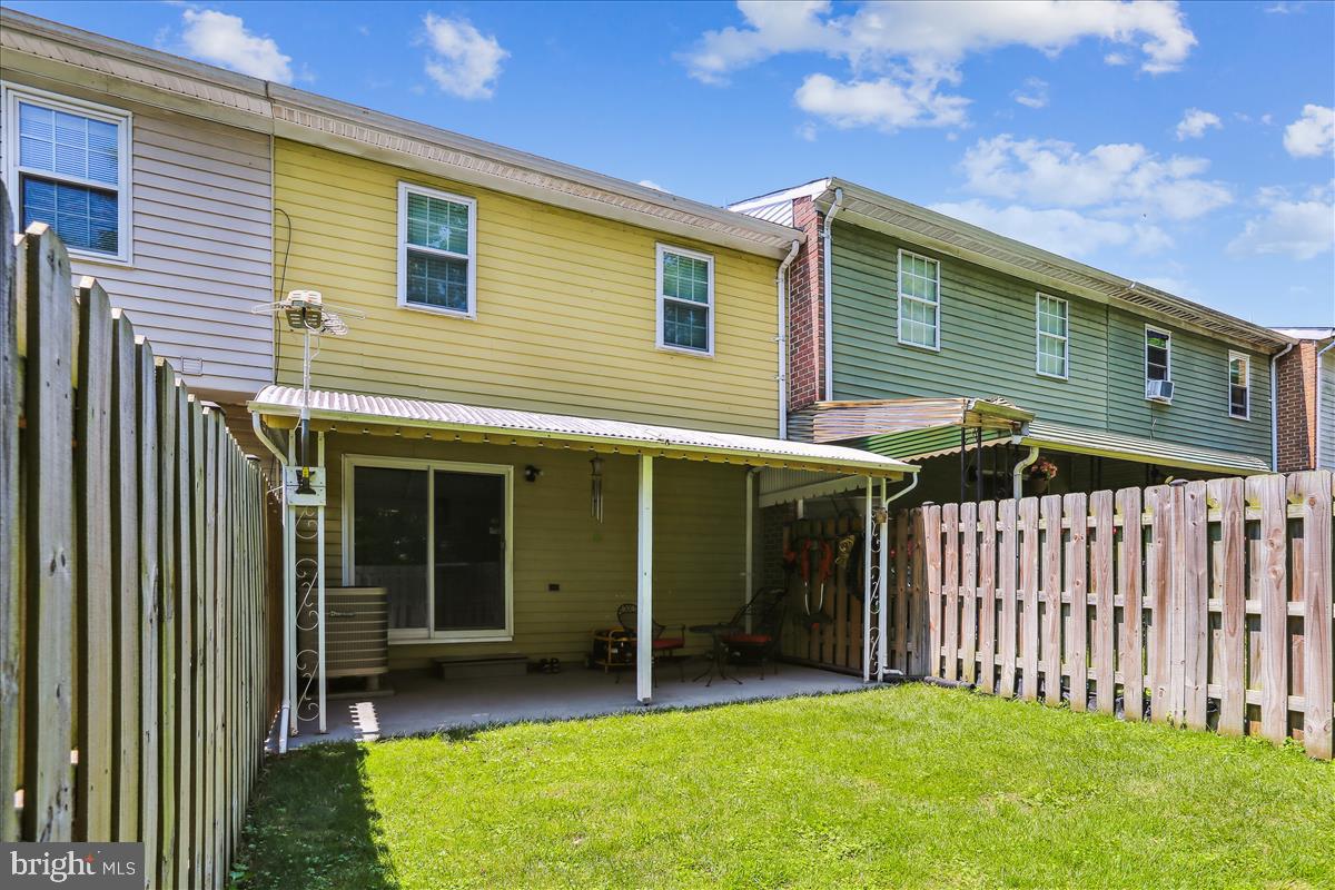 CHESTNUT WOODS - Residential