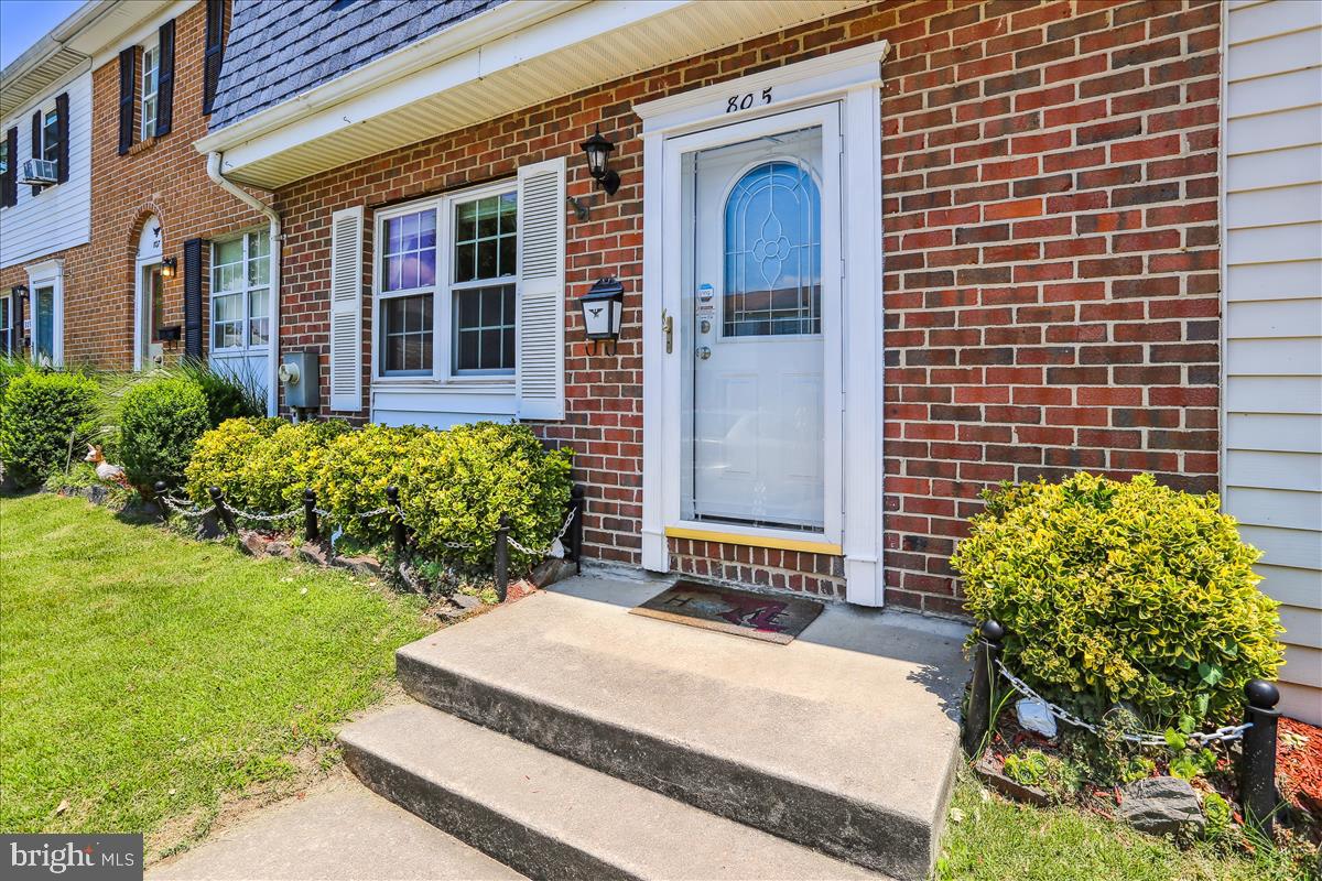 CHESTNUT WOODS - Residential