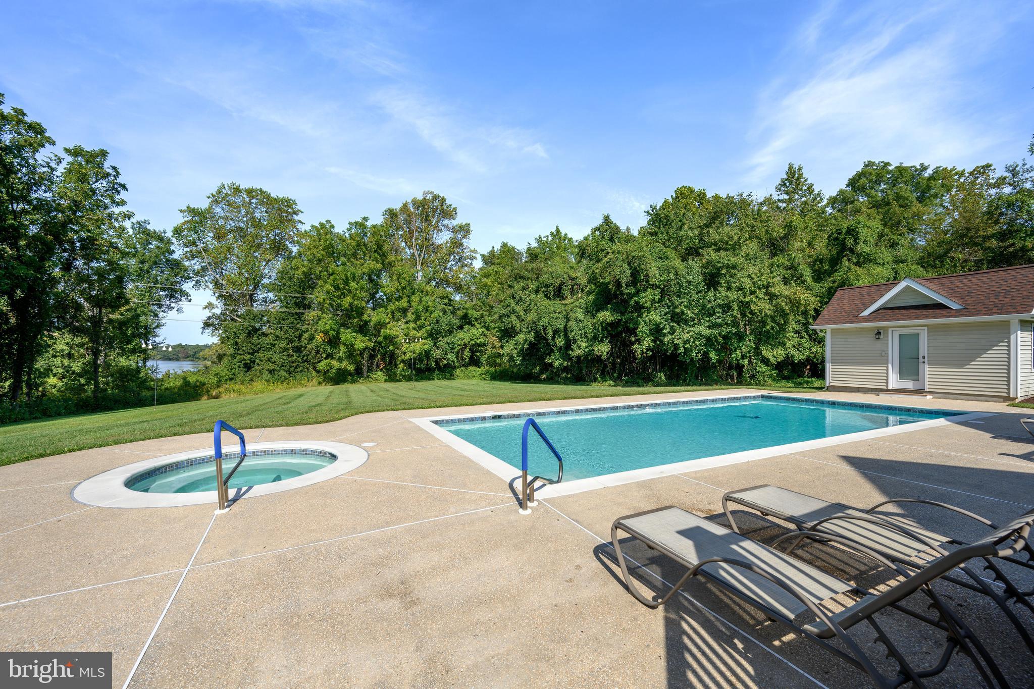 COOKE'S HOPE - Residential