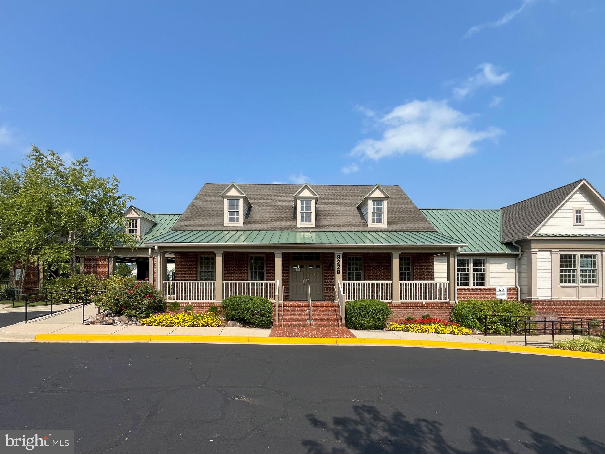 VILLAGES OF URBANA - Residential