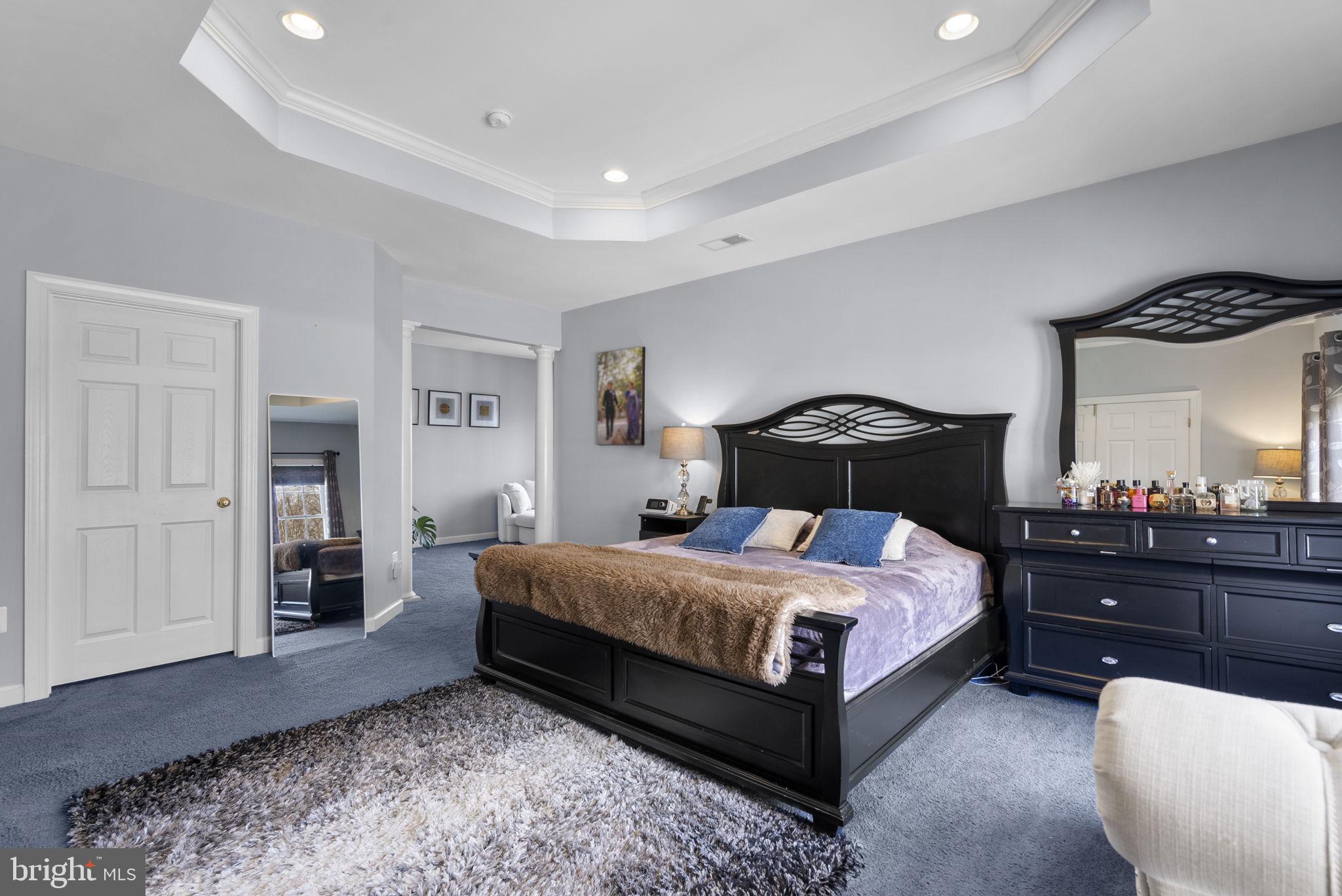 VILLAGES OF URBANA - Residential