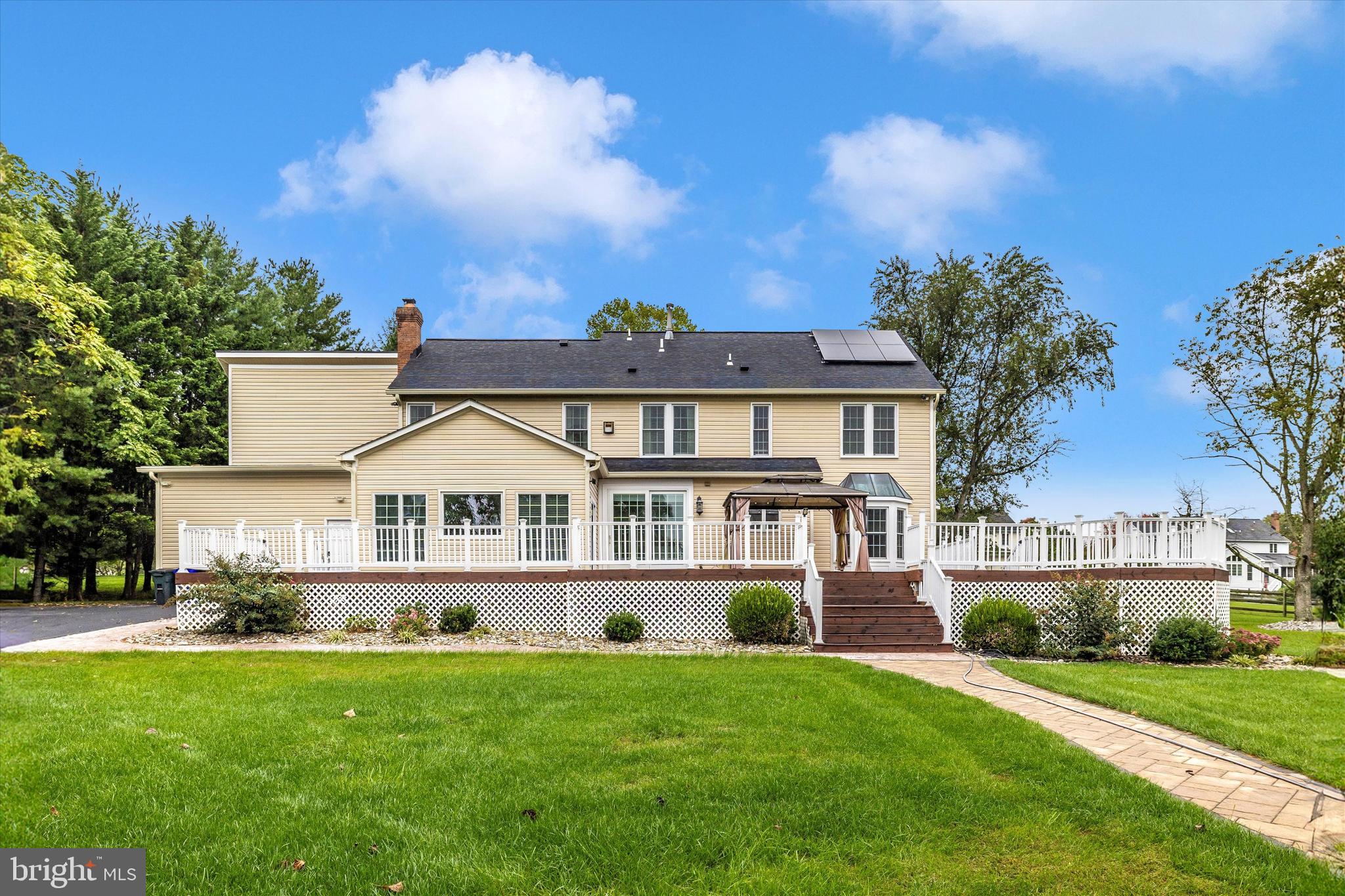 CYPRESS RUN - Residential