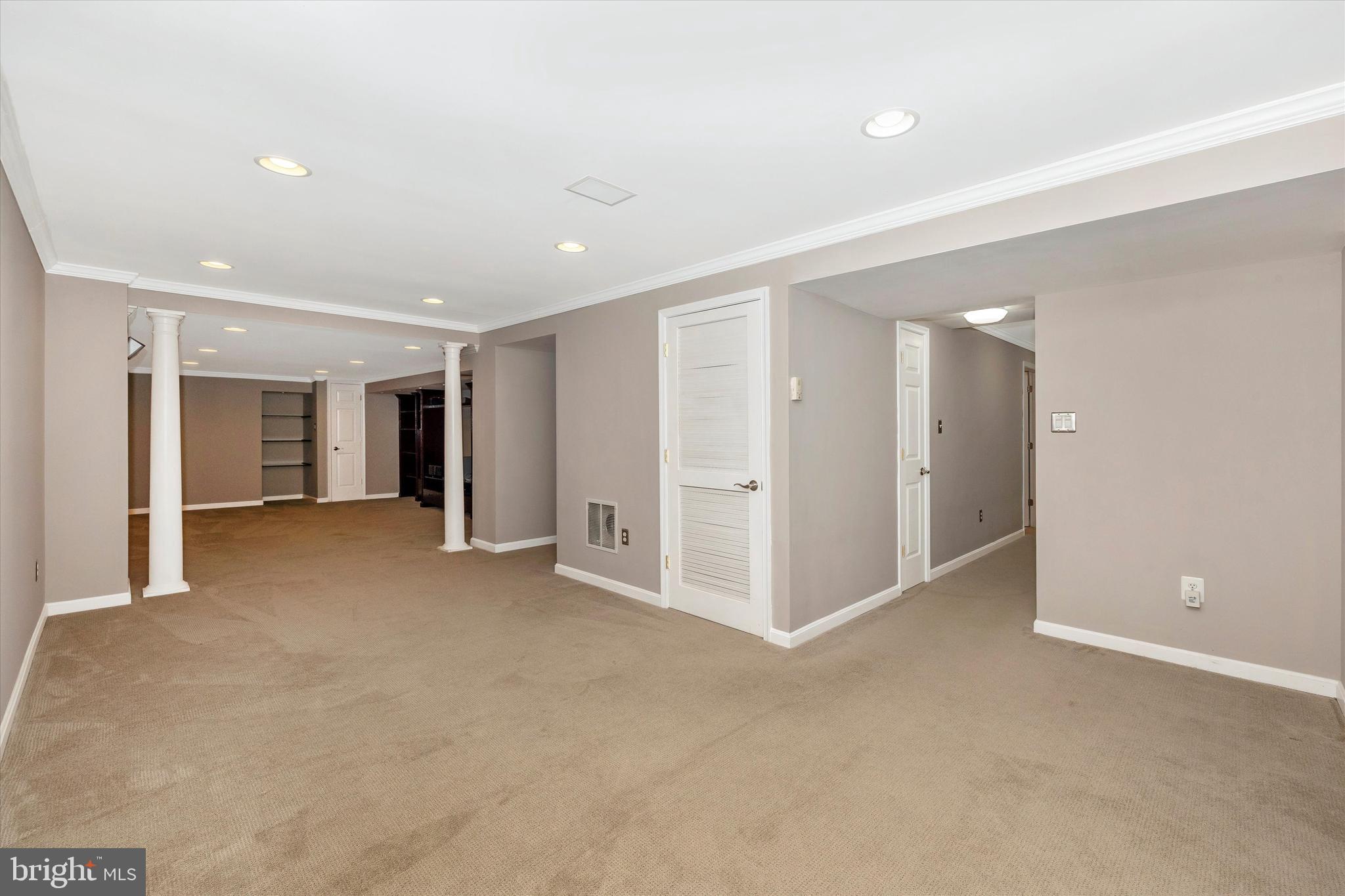 CYPRESS RUN - Residential