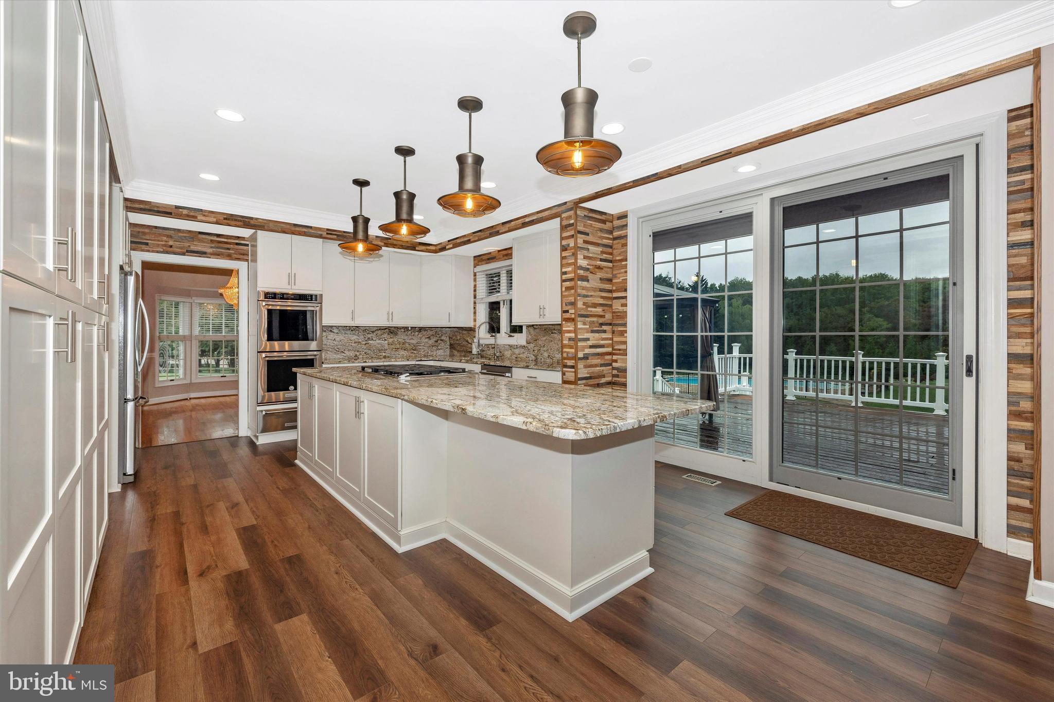 CYPRESS RUN - Residential