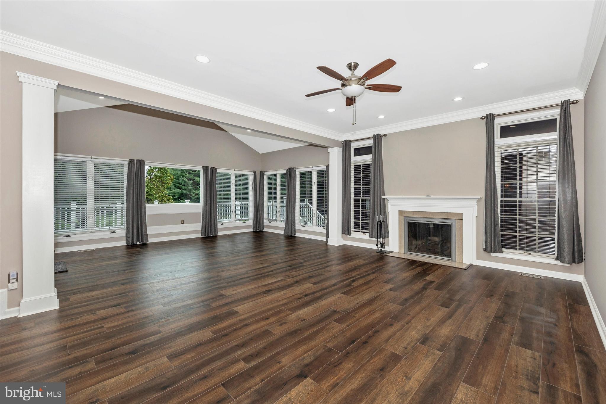 CYPRESS RUN - Residential