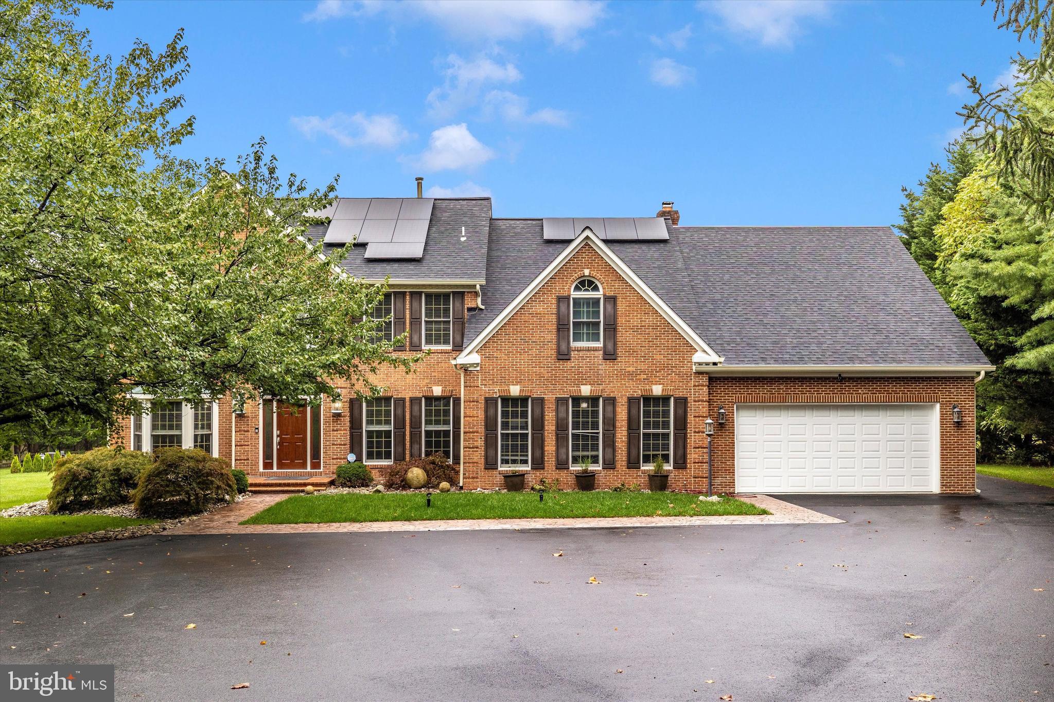 CYPRESS RUN - Residential