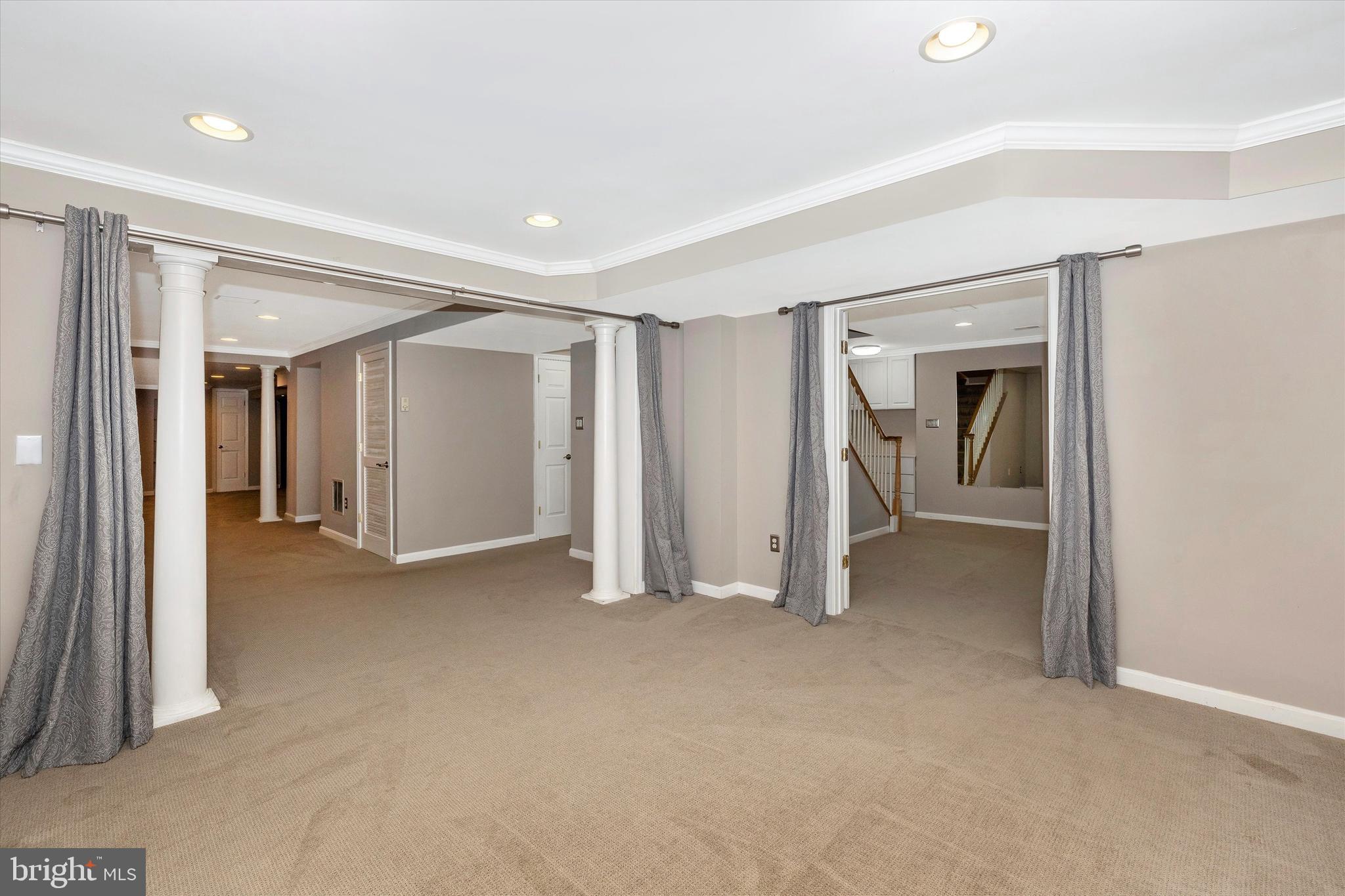 CYPRESS RUN - Residential