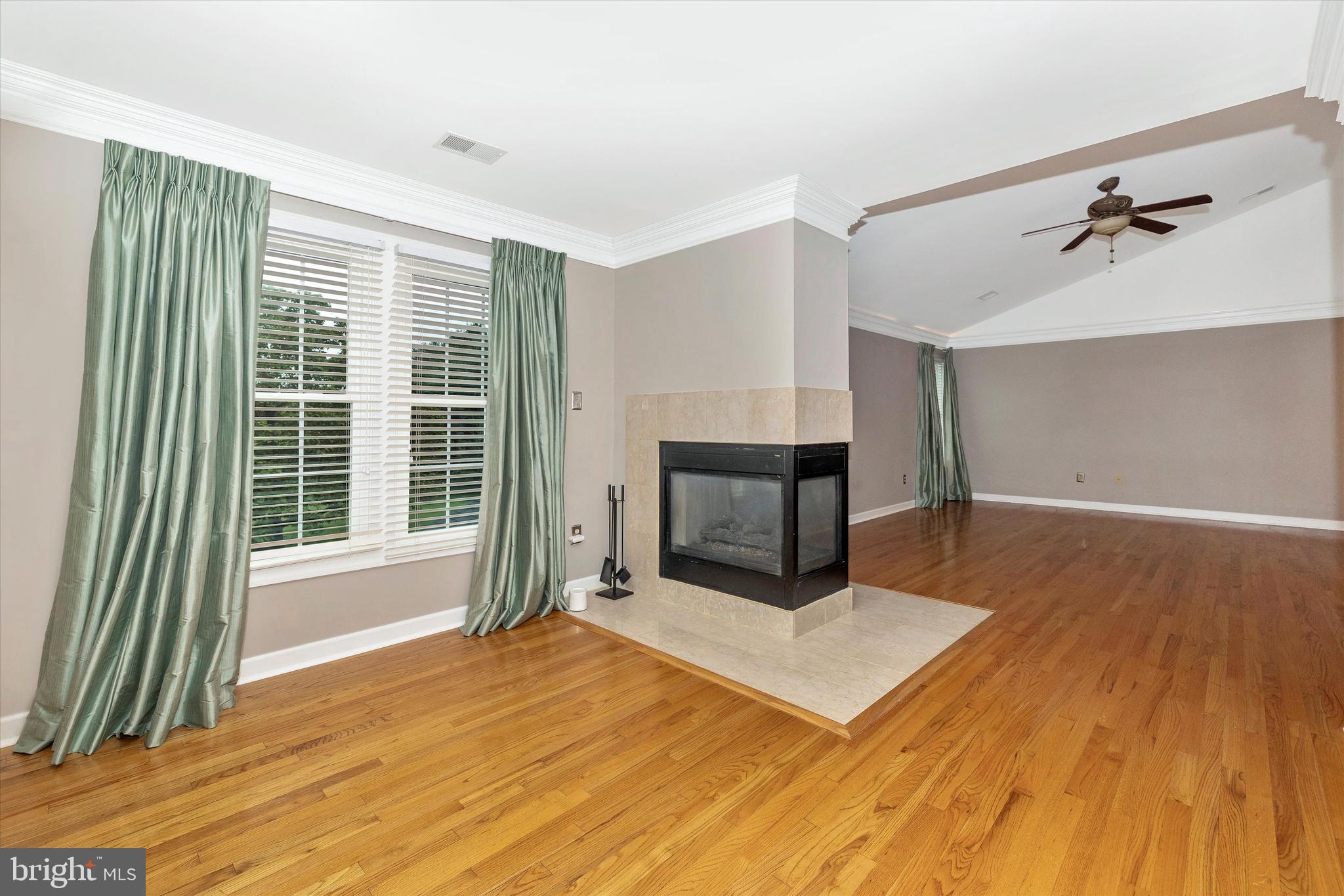 CYPRESS RUN - Residential