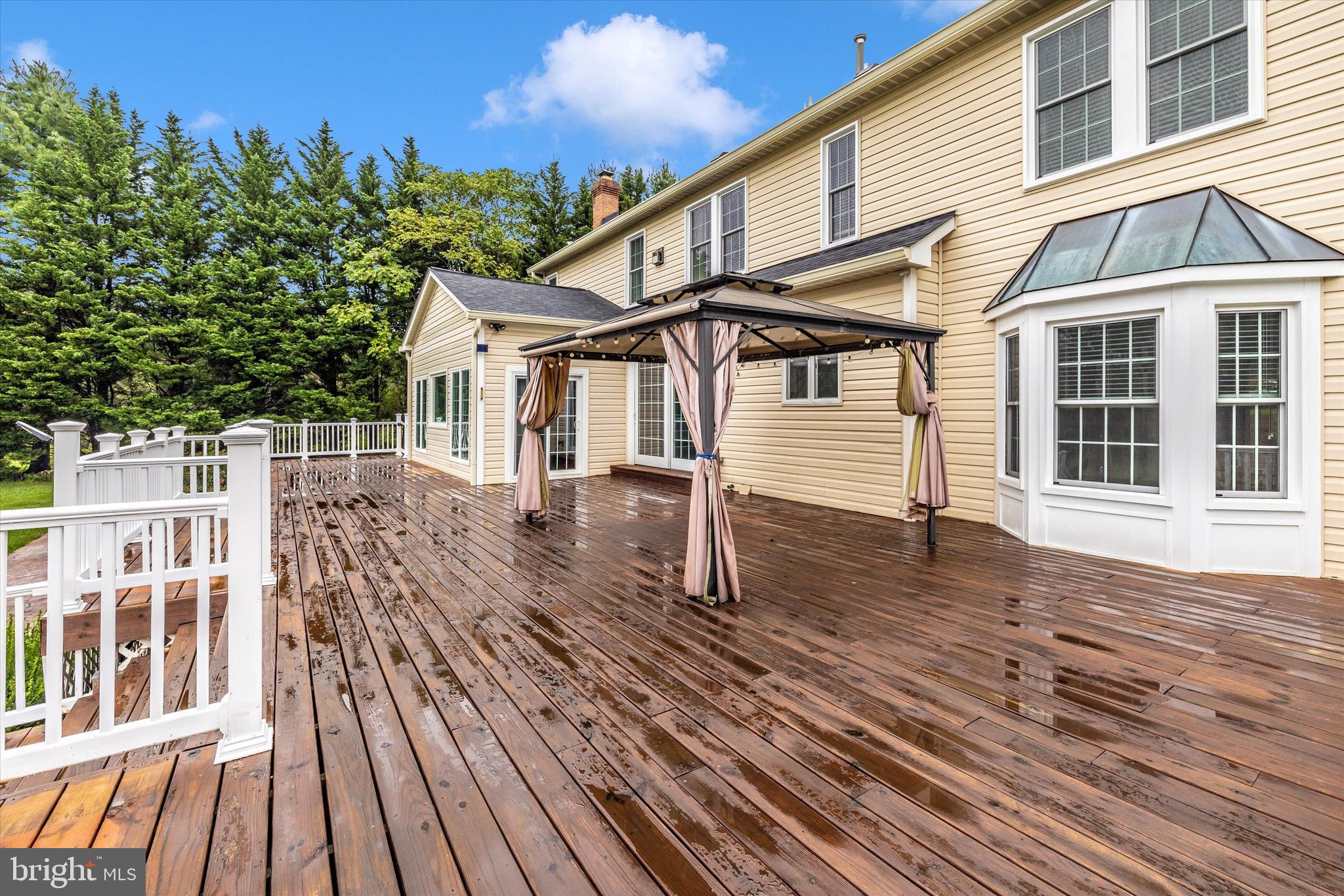 CYPRESS RUN - Residential