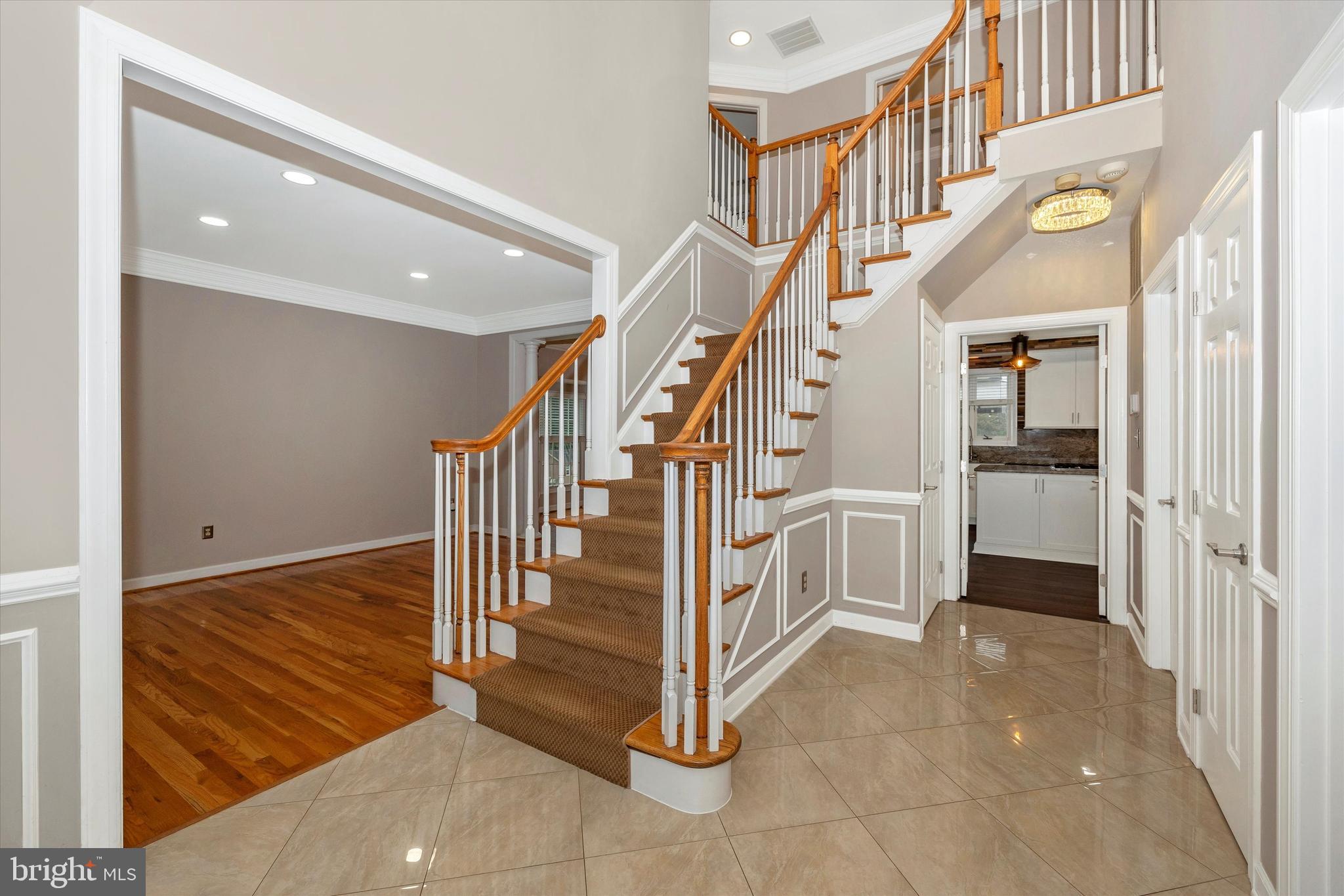 CYPRESS RUN - Residential