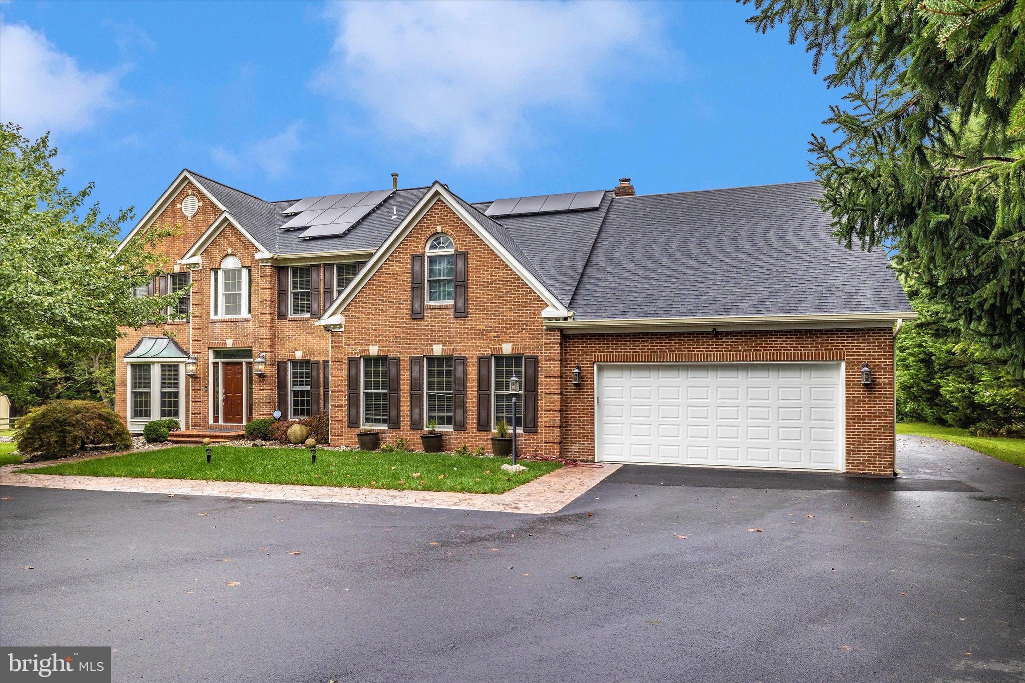 CYPRESS RUN - Residential