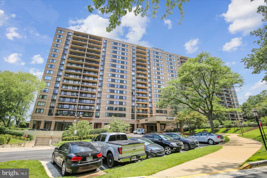Welcome to this modern one-bedroom, 1.5-bath condo at 5500 Holmes Run Pkwy, Alexandria, VA. This 930-square-foot space features a balcony, washer/dryer, and AC. The building offers a concierge, gym, pool, sauna, and more.  Brand new carpet/paint, Awesome layout, terrific views, Situated on the preferred side overlooking pool and patio. Super building amenities
