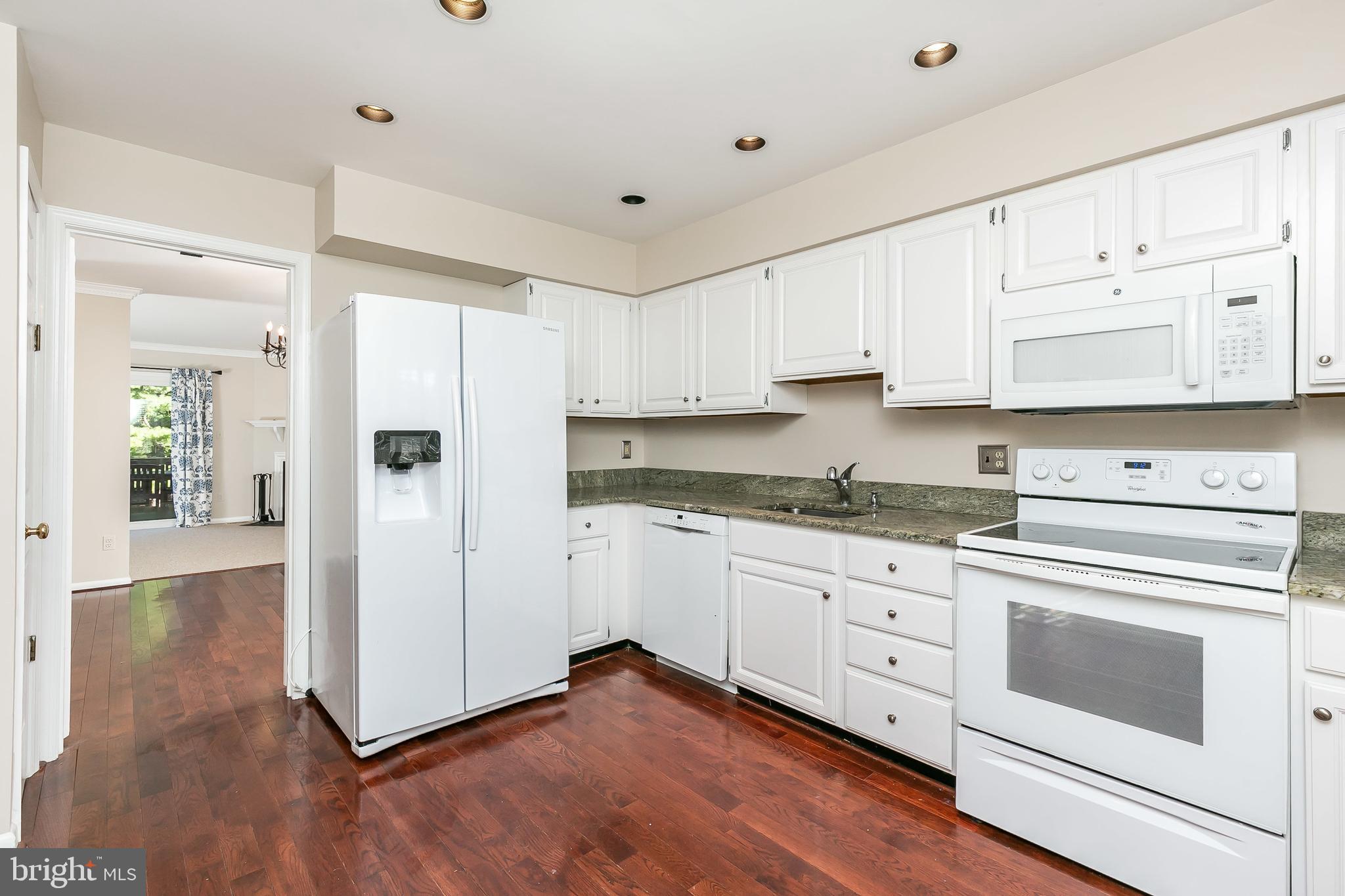 MAYS CHAPEL VILLAGE - Residential Lease