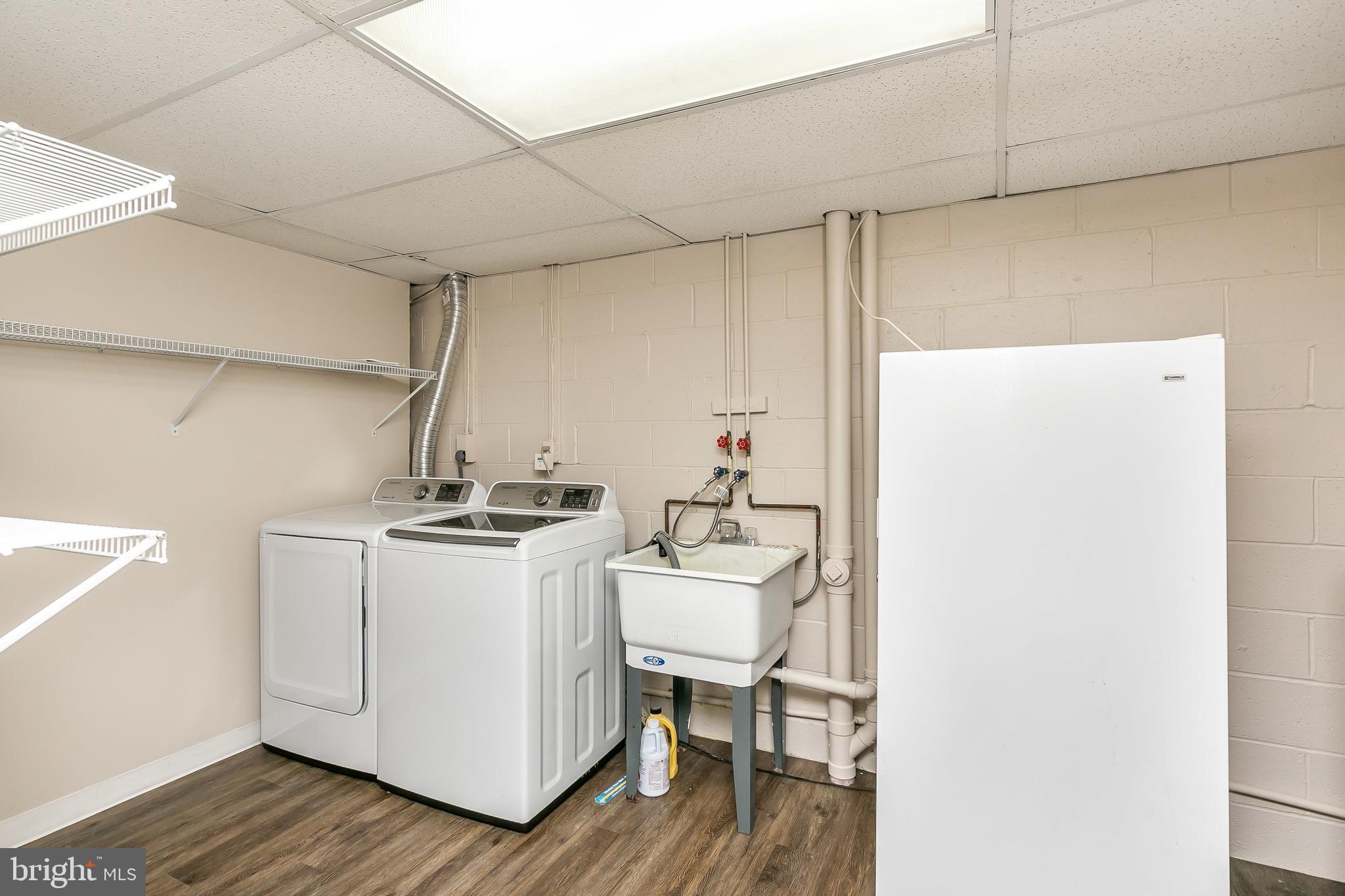 MAYS CHAPEL VILLAGE - Residential Lease