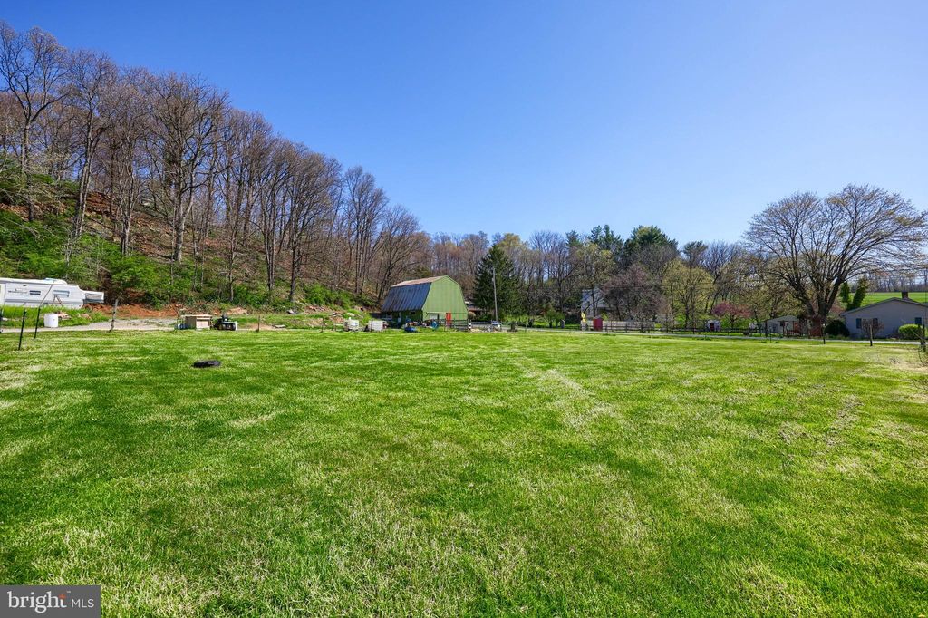 Photo of 124 Stony Hill Road, QUARRYVILLE, PA 17566 (MLS # PALA2068438)
