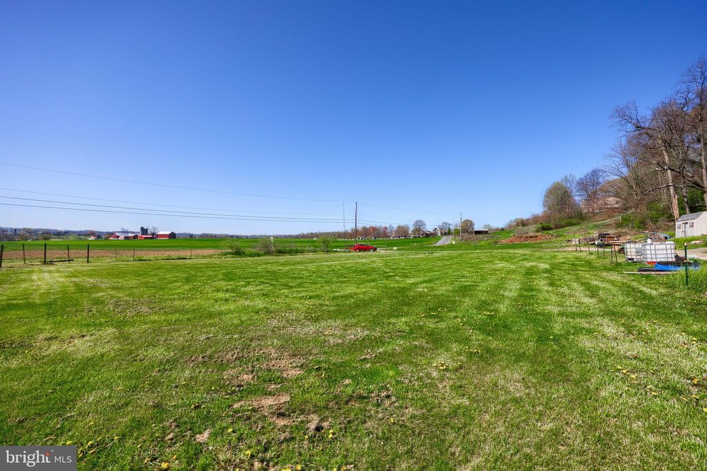 Photo of 124 Stony Hill Road, QUARRYVILLE, PA 17566 (MLS # PALA2068438)