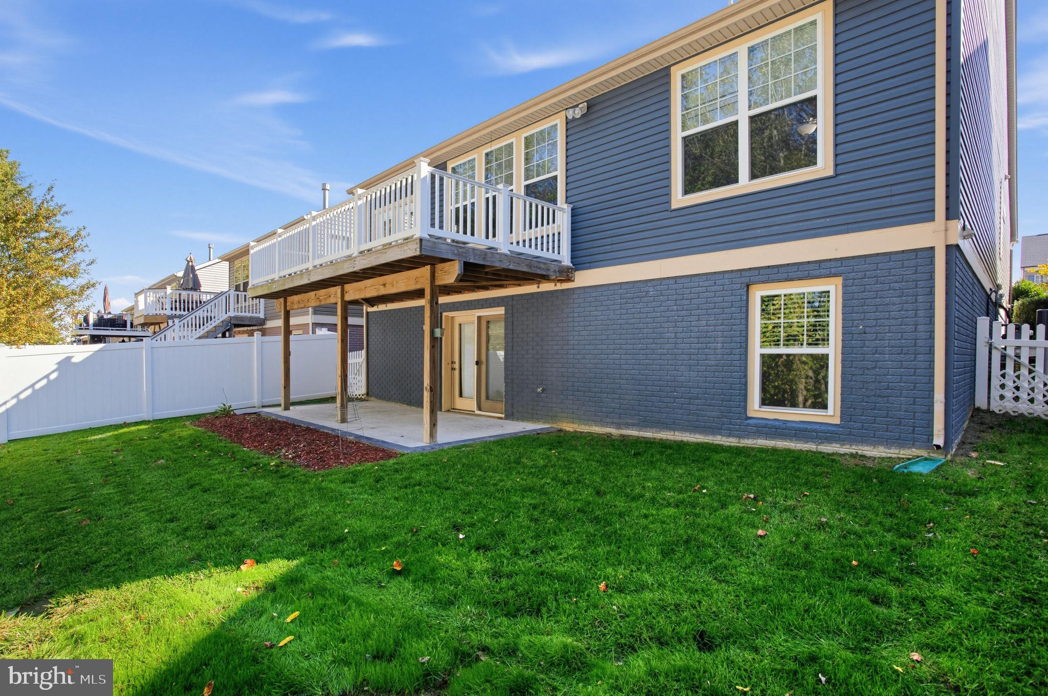 644 CRAB APPLE DRIVE