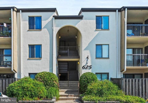 Photo of 625 Center Street #T3, HERNDON, VA 20170 (MLS # VAFX2339766)
