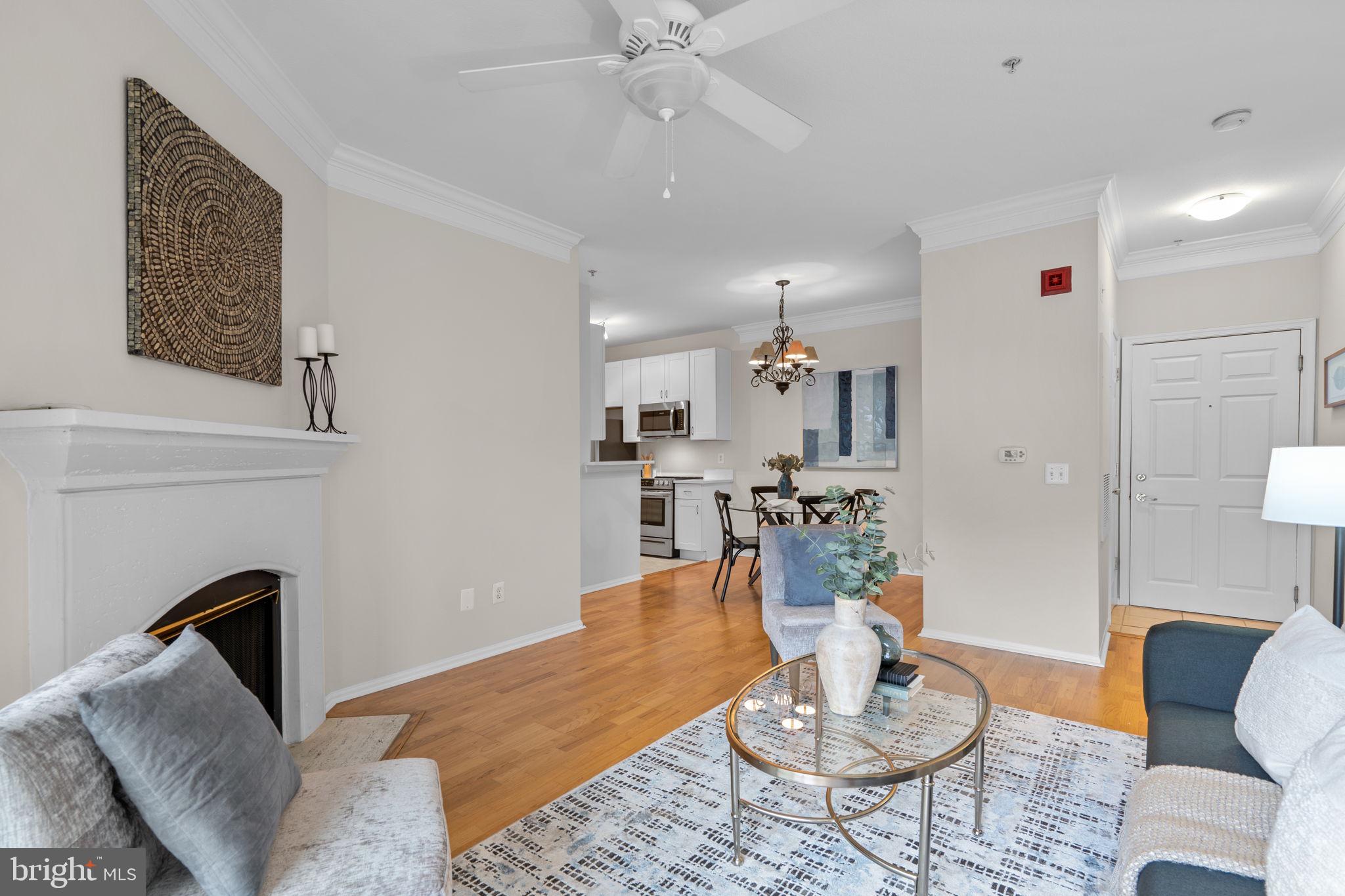 GATES OF MCLEAN - Residential