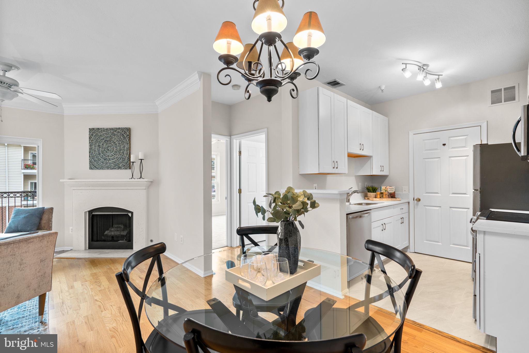 GATES OF MCLEAN - Residential