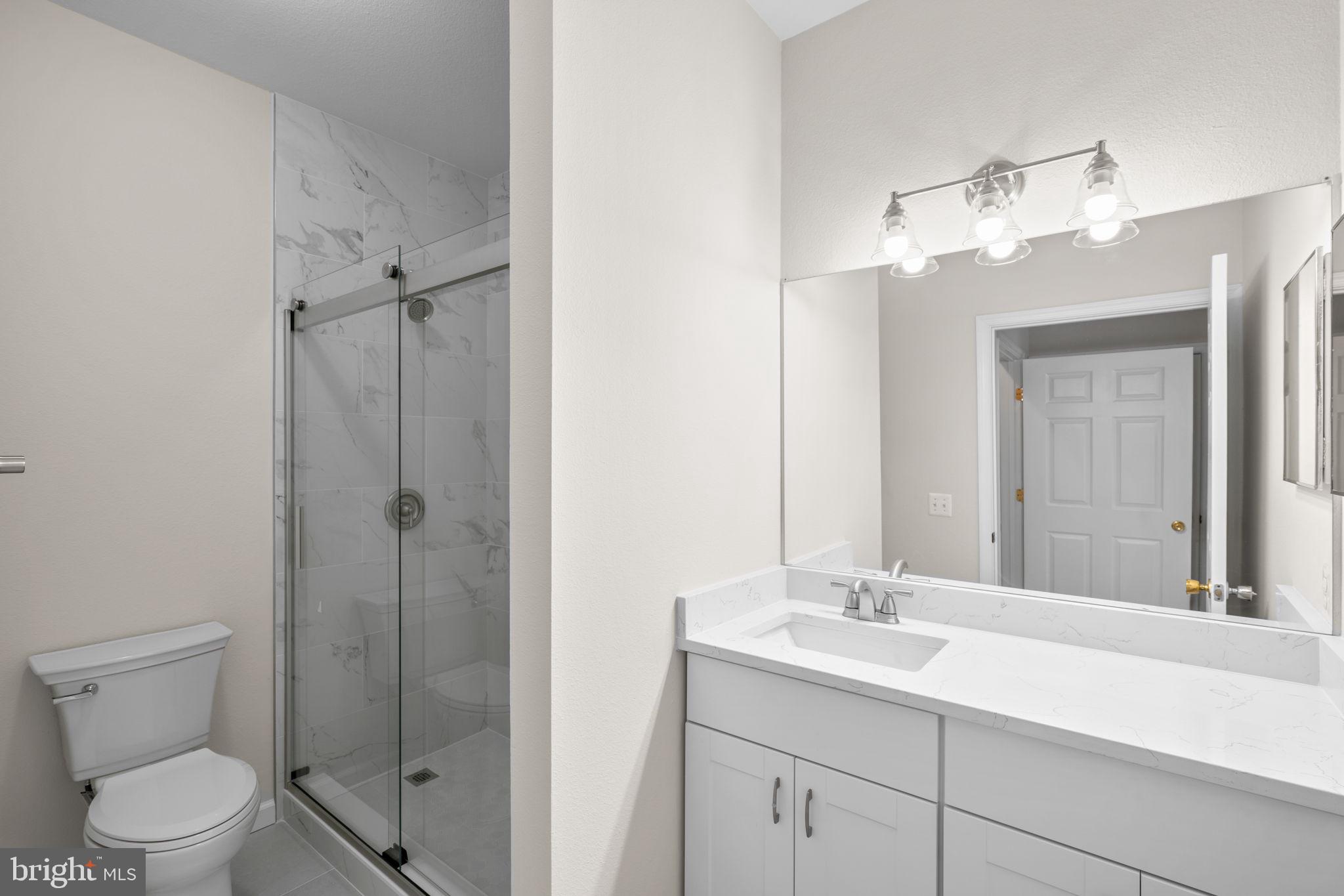 GATES OF MCLEAN - Residential