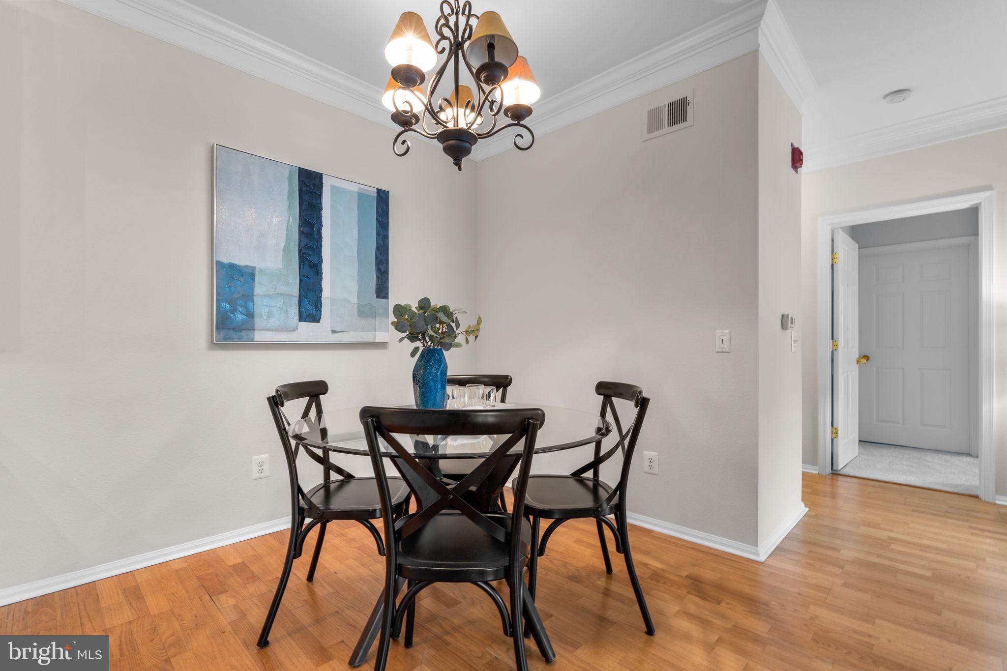 GATES OF MCLEAN - Residential