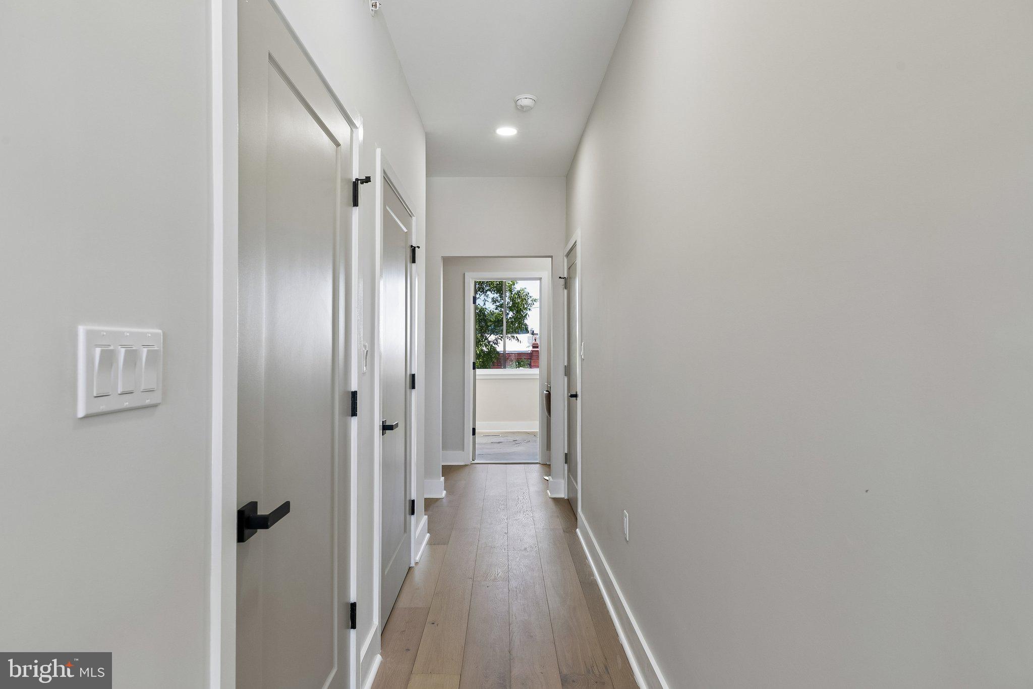 PASSYUNK SQUARE - Residential