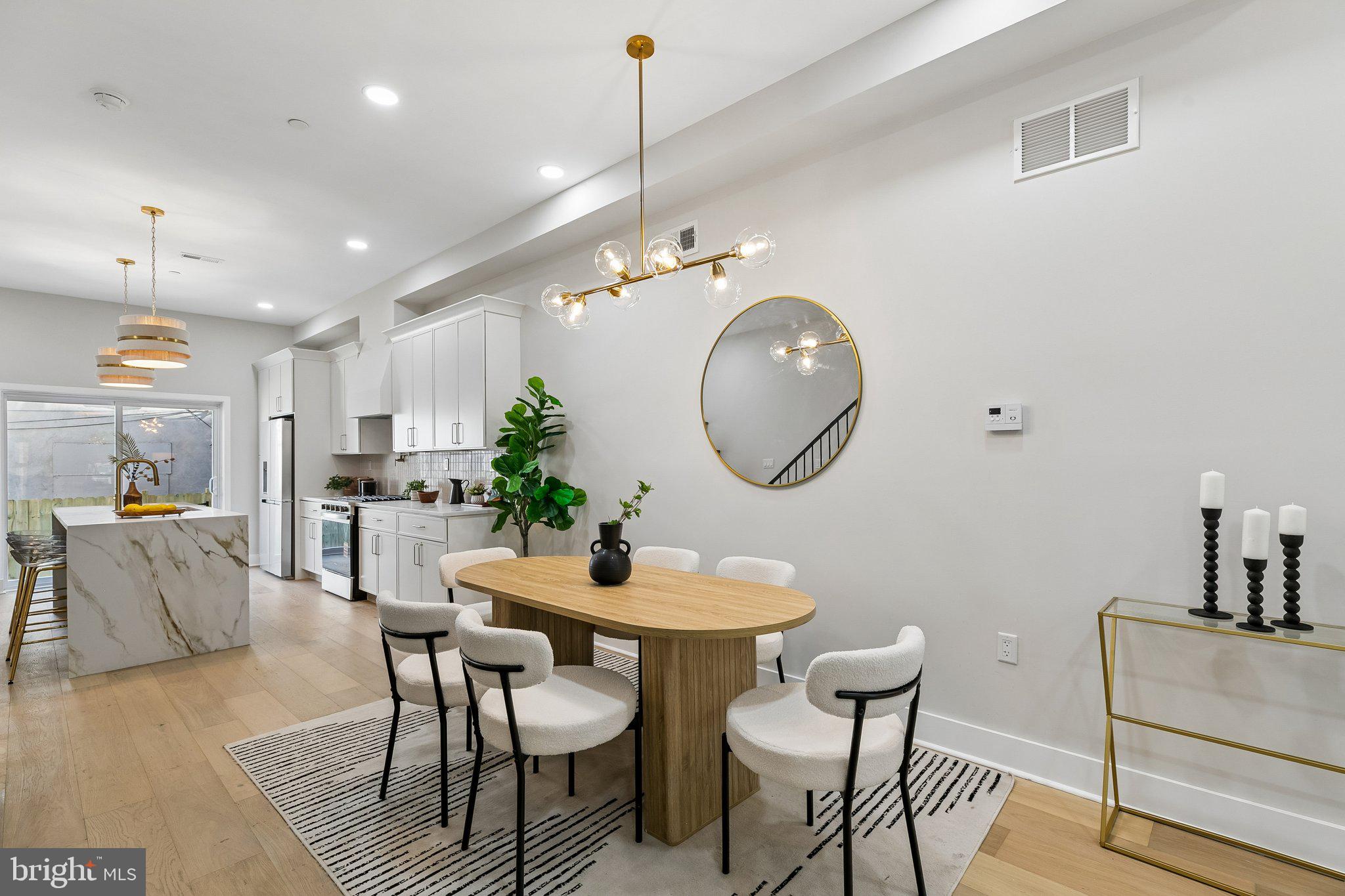PASSYUNK SQUARE - Residential
