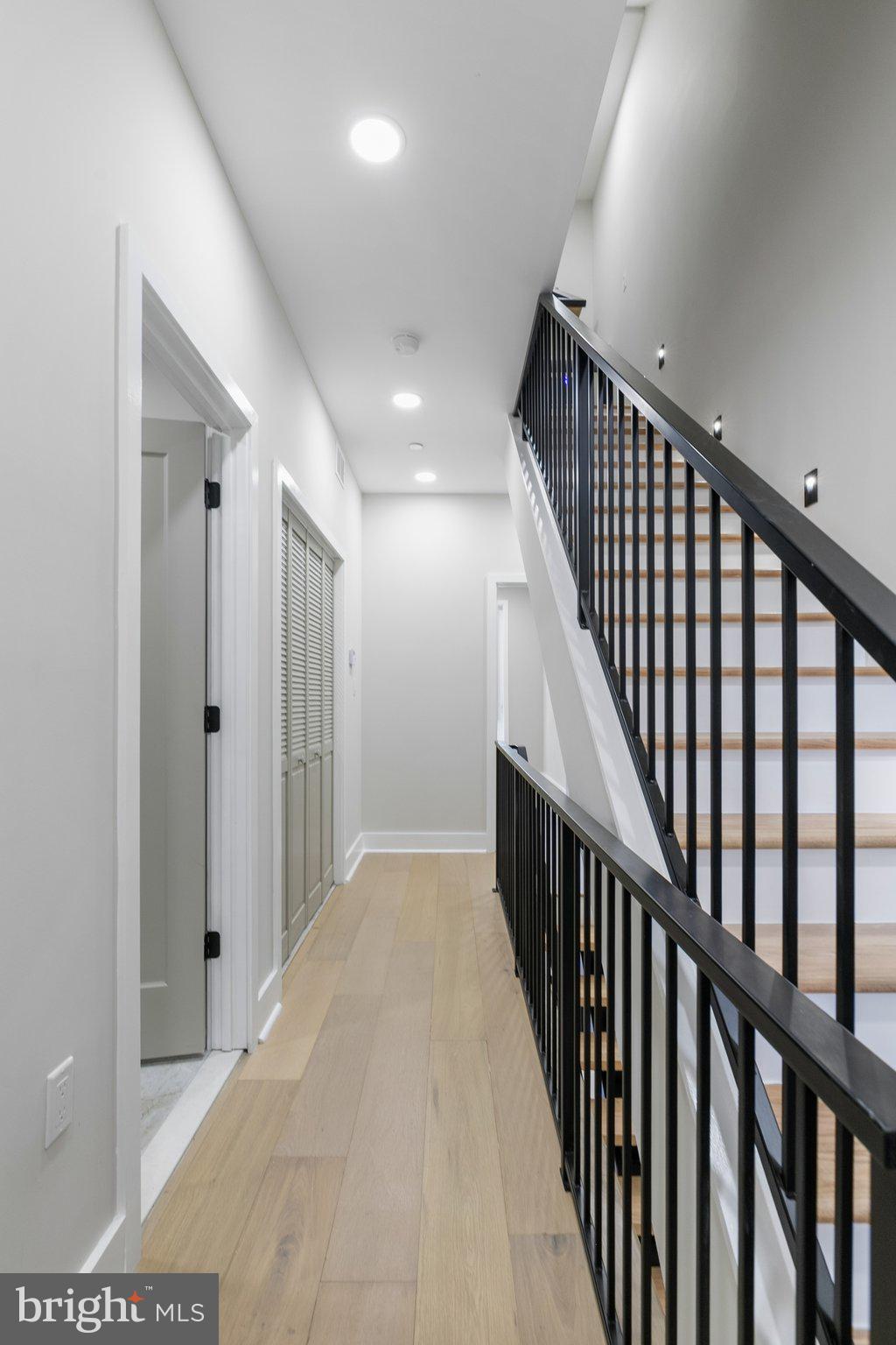 PASSYUNK SQUARE - Residential