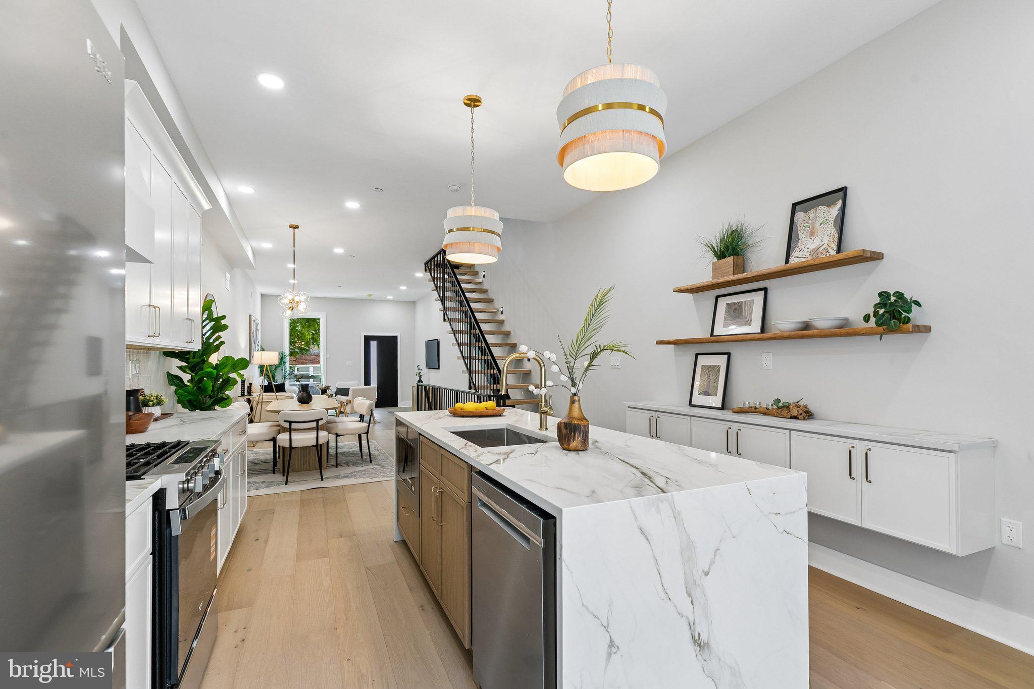 PASSYUNK SQUARE - Residential