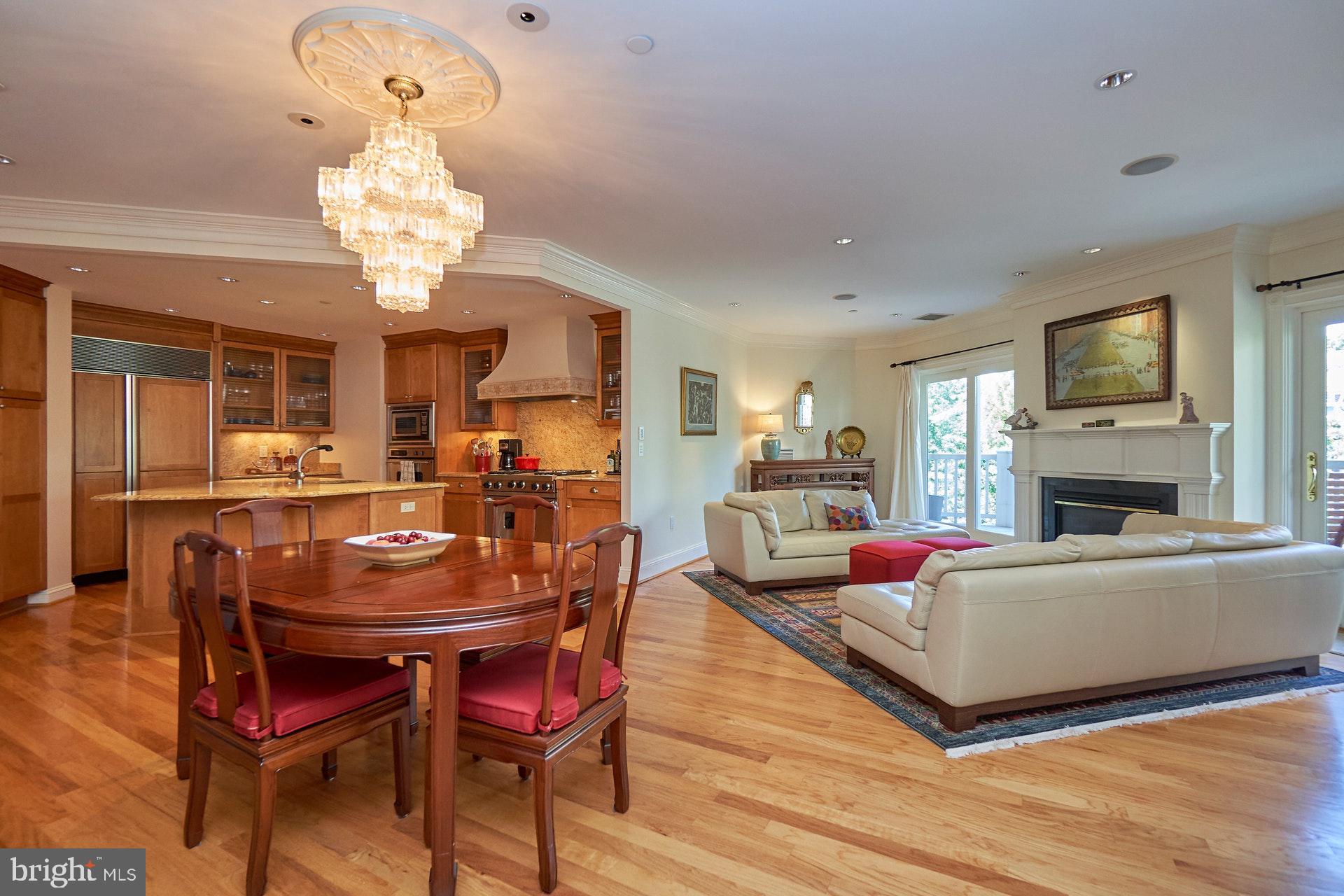 MEMORIAL PARK - Residential