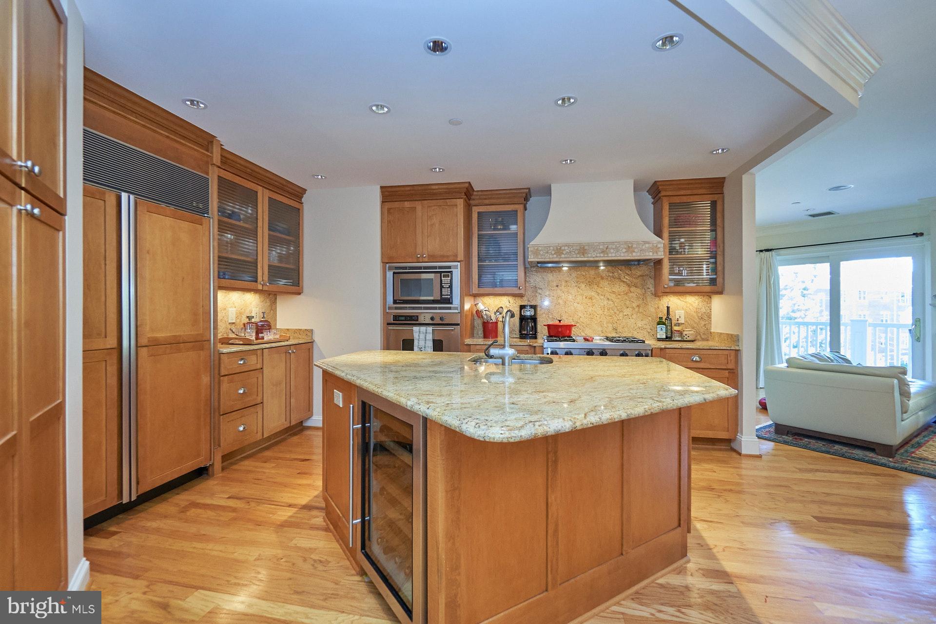 MEMORIAL PARK - Residential