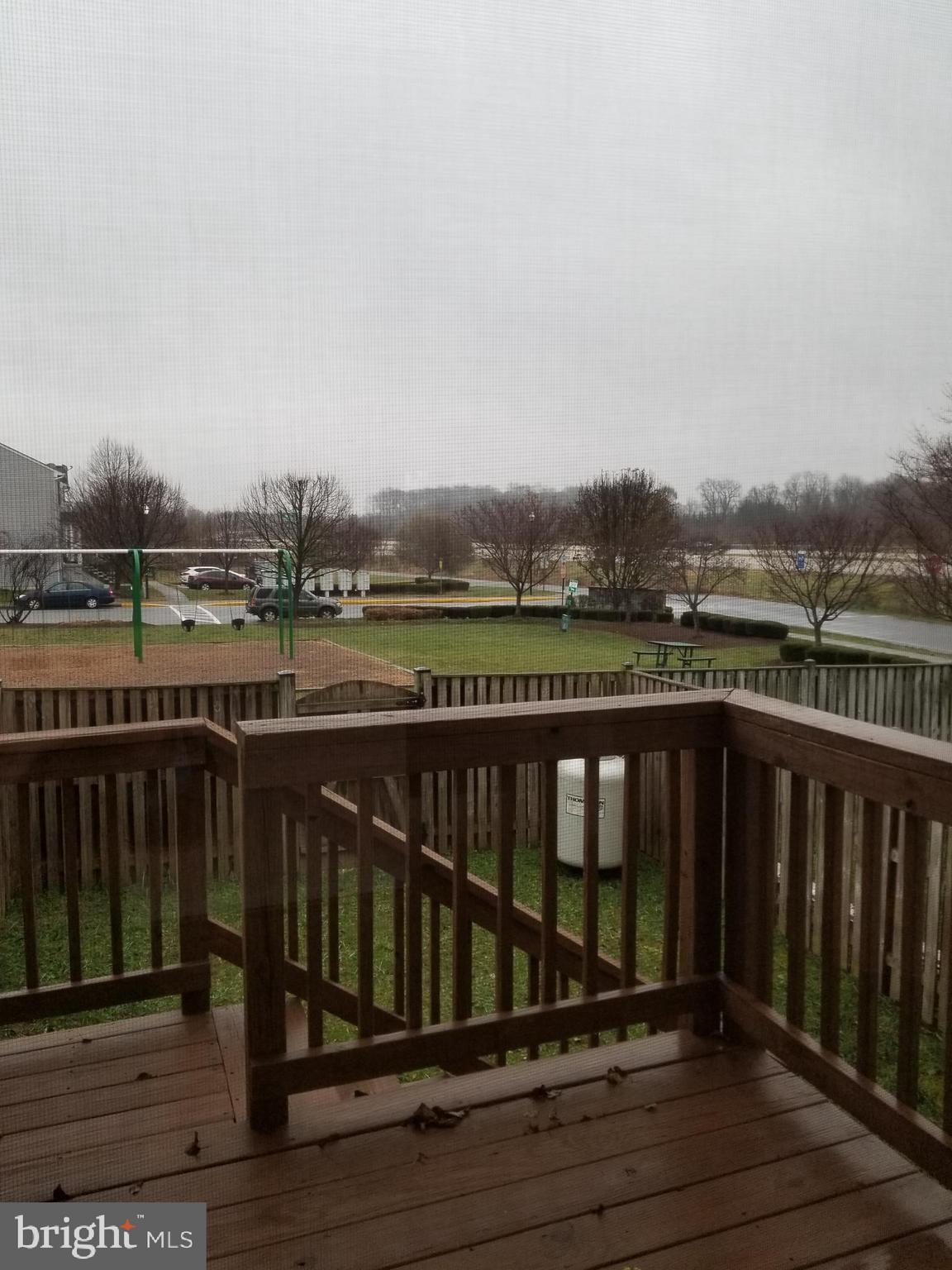 COUNTY GREEN - Residential Lease