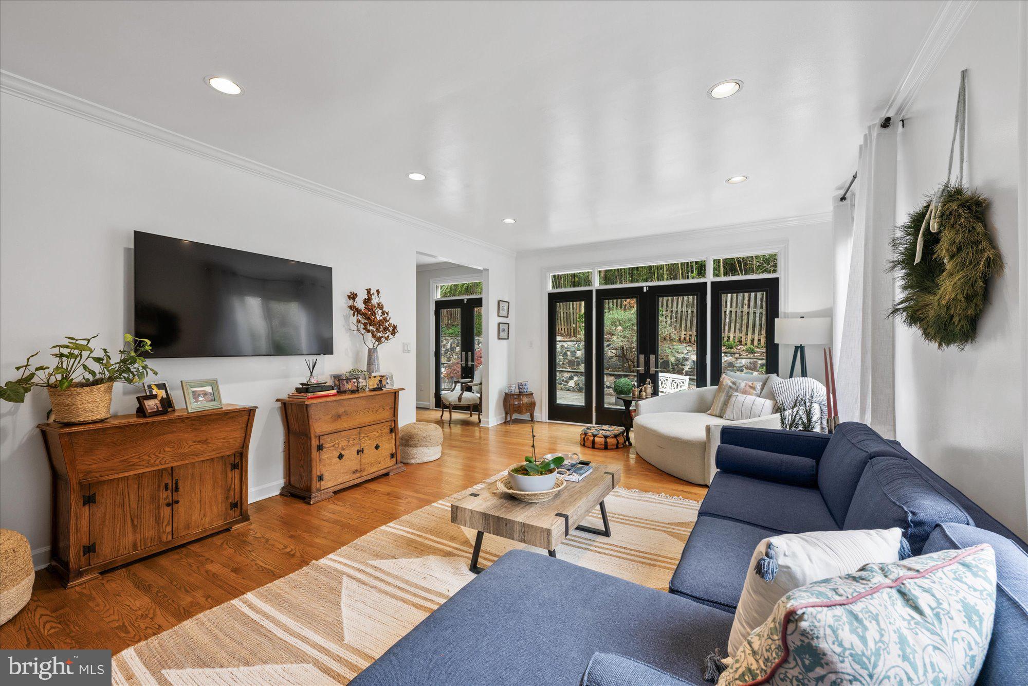 LOCUST RIDGE - Residential