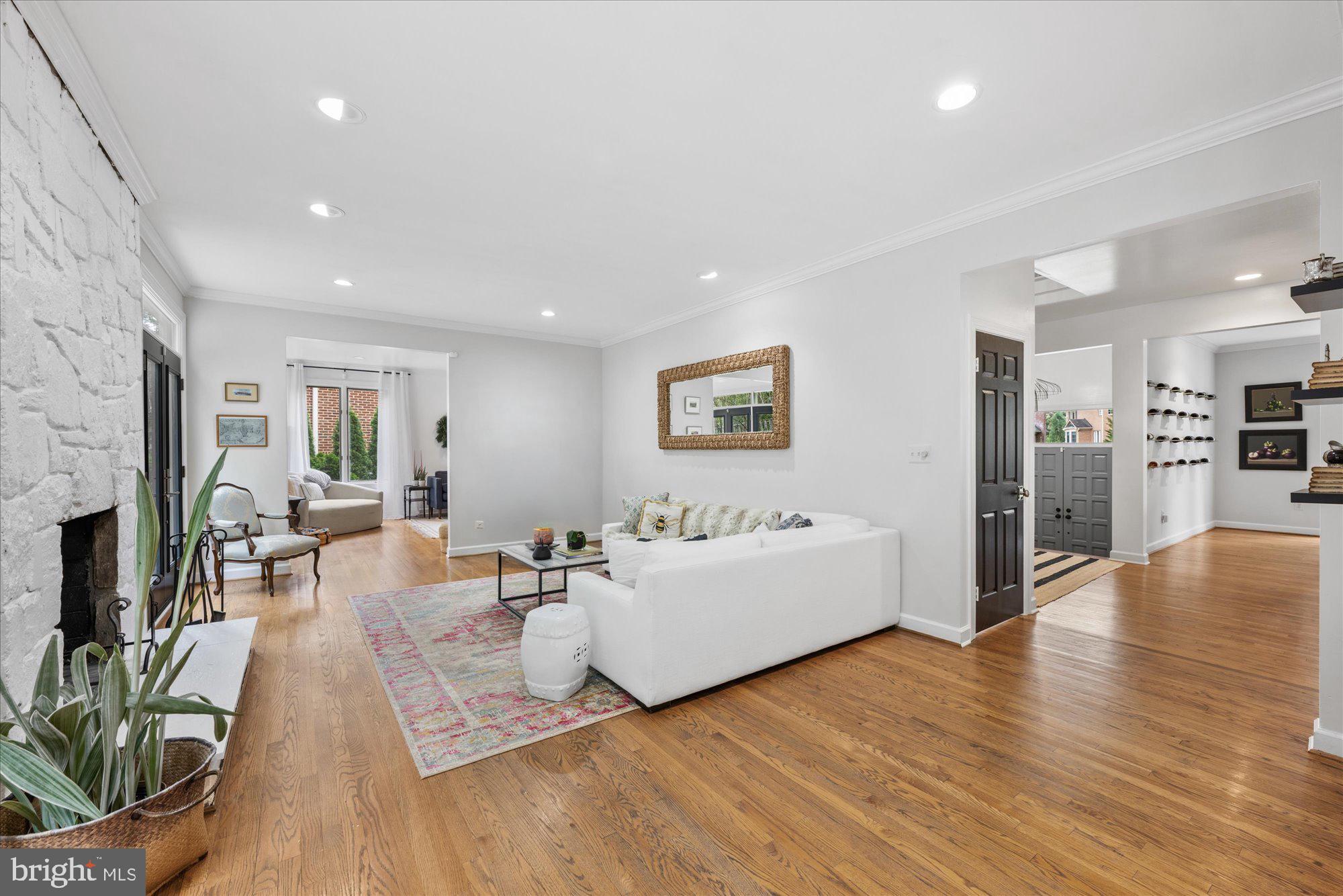 LOCUST RIDGE - Residential