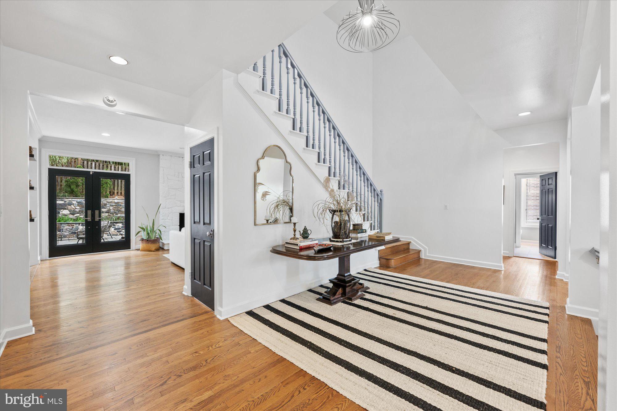 LOCUST RIDGE - Residential