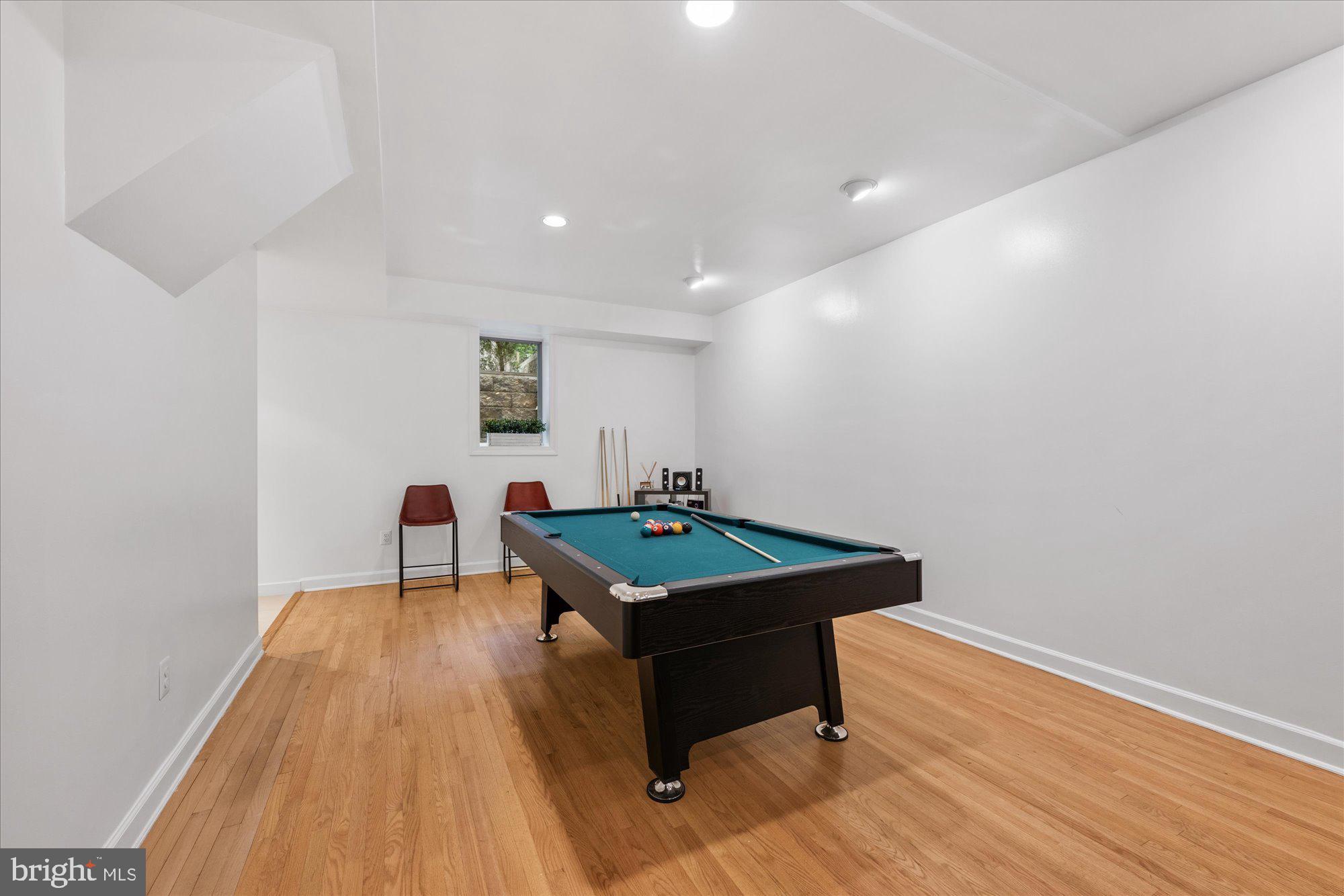 LOCUST RIDGE - Residential