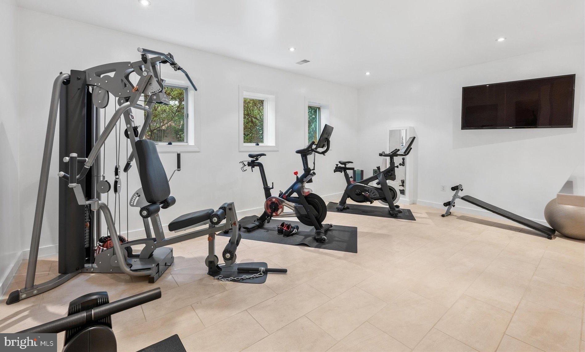 LOCUST RIDGE - Residential