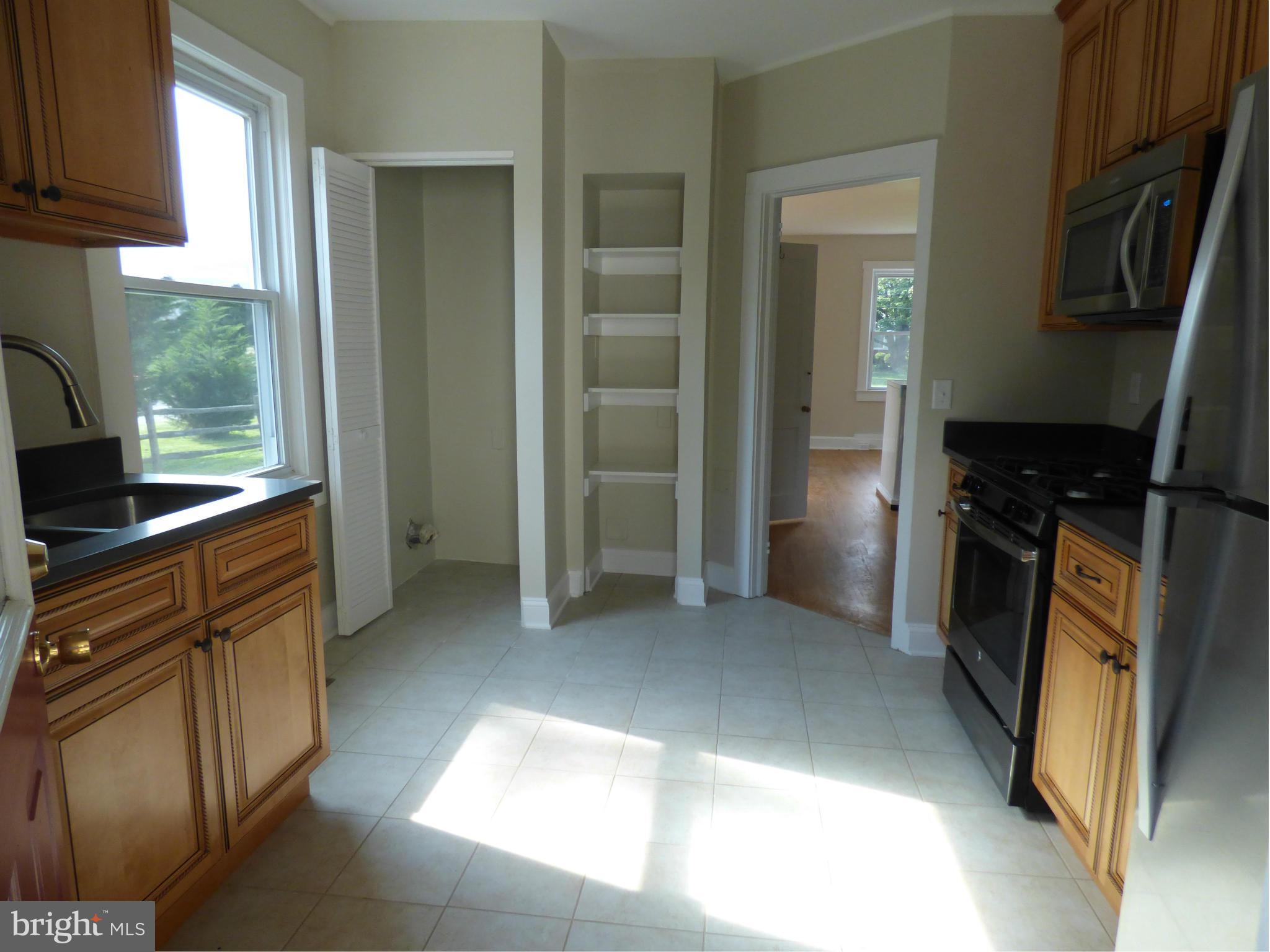 TOWN OF CENTREVILLE - Residential Lease