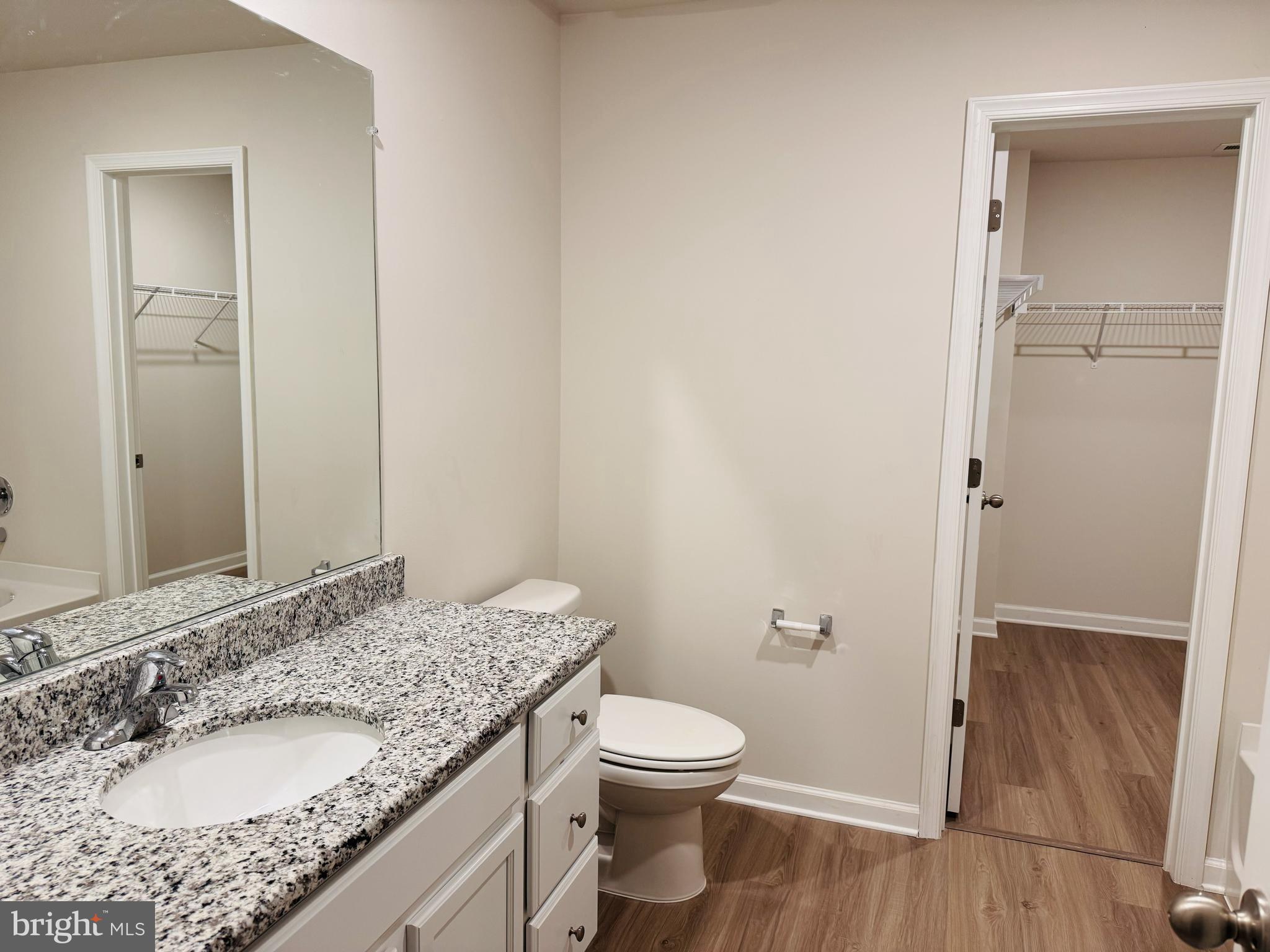 HOMEPLACE AT RIVERSIDE - Residential Lease