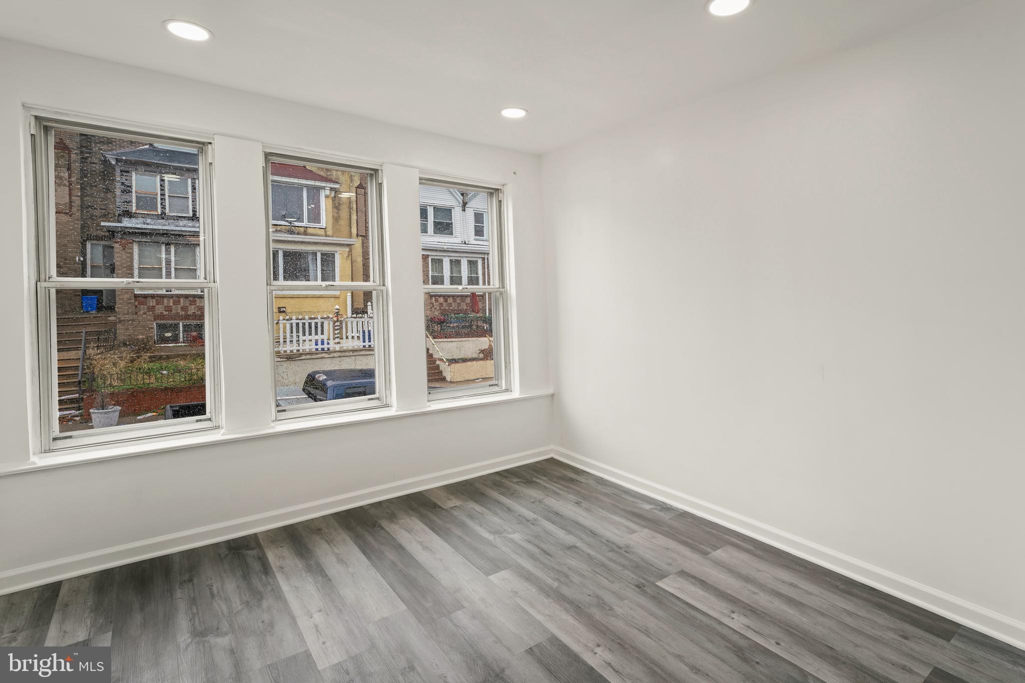 PHILADELPHIA (SOUTHWEST) - Residential