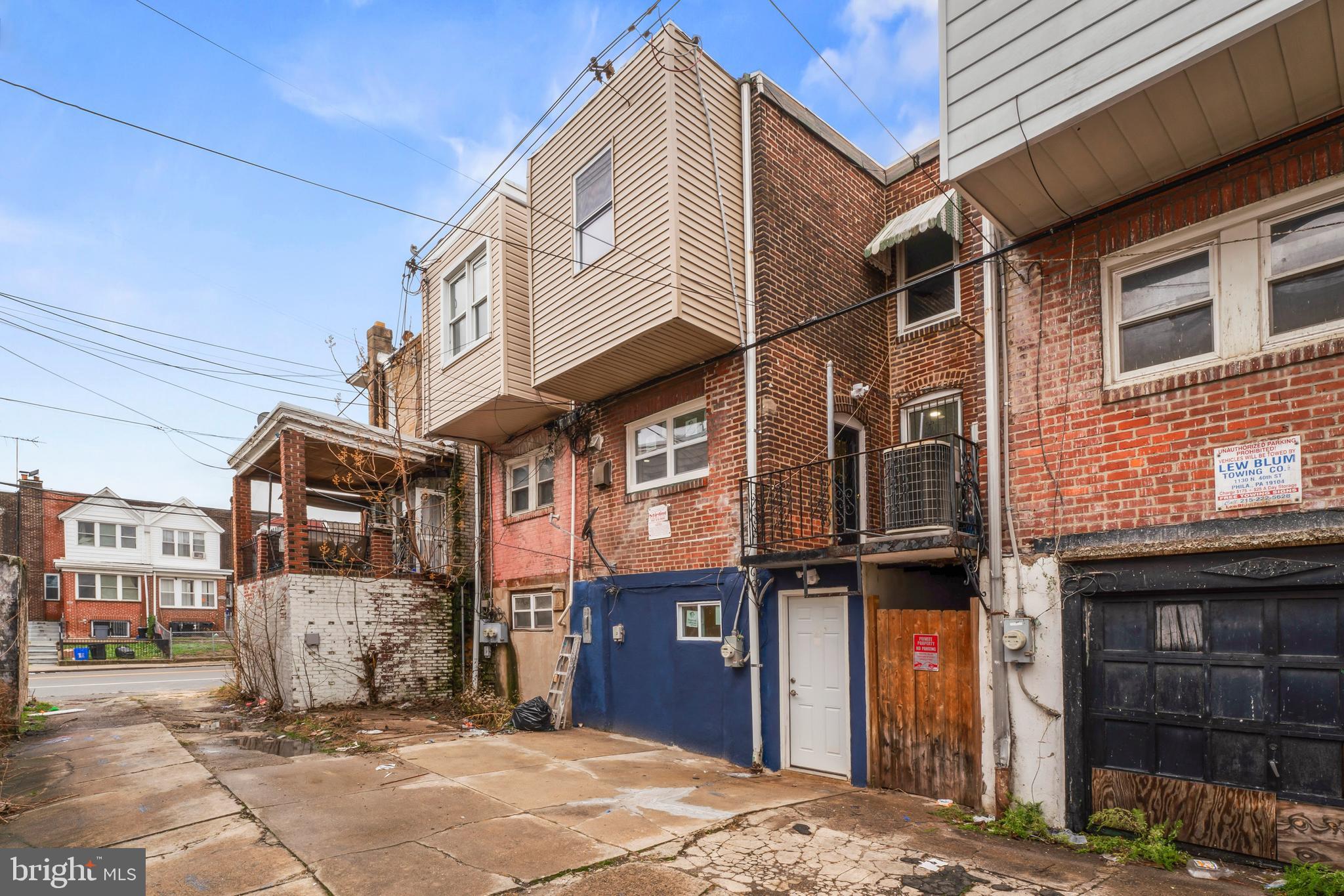 PHILADELPHIA (SOUTHWEST) - Residential