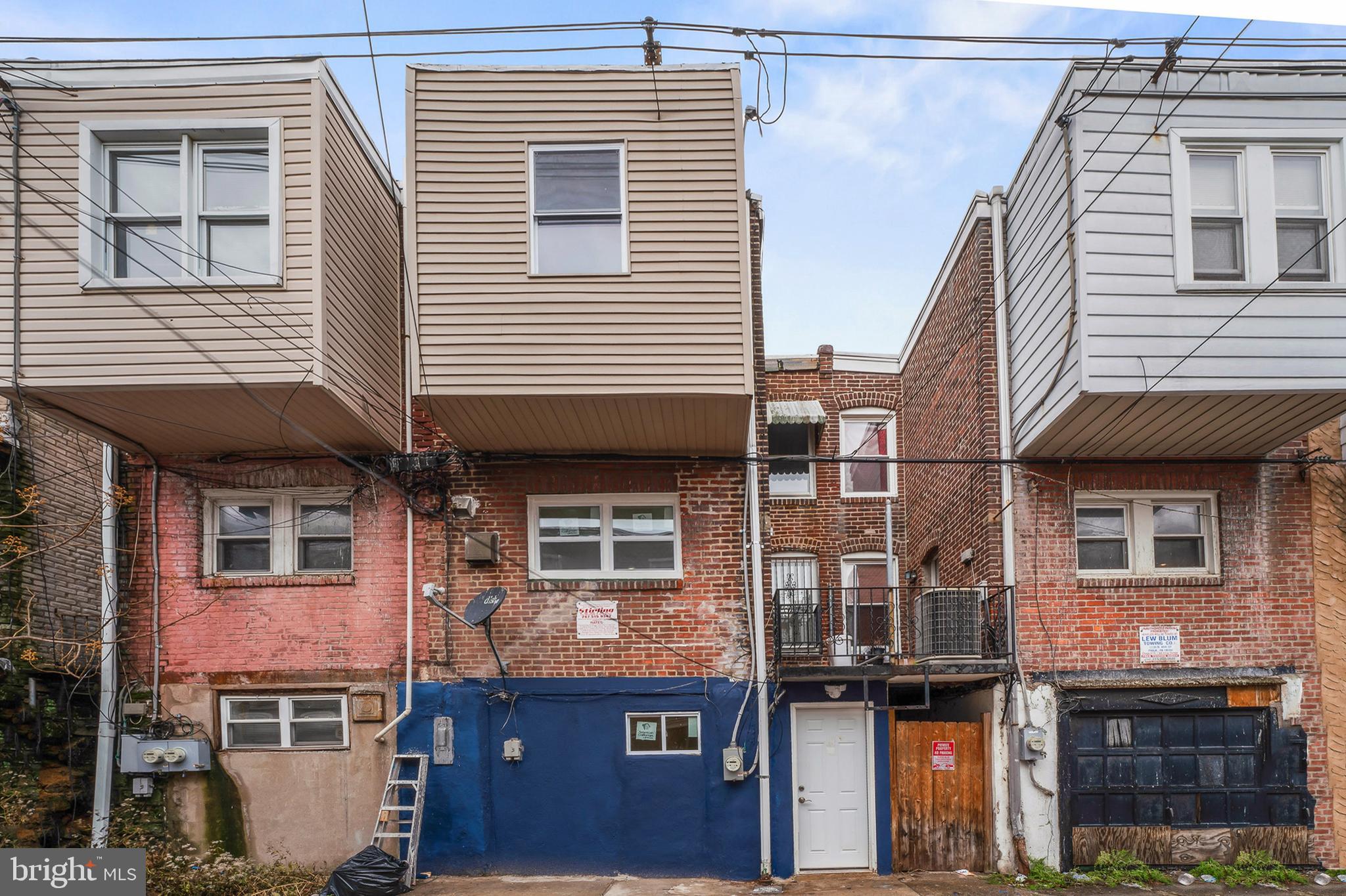 PHILADELPHIA (SOUTHWEST) - Residential