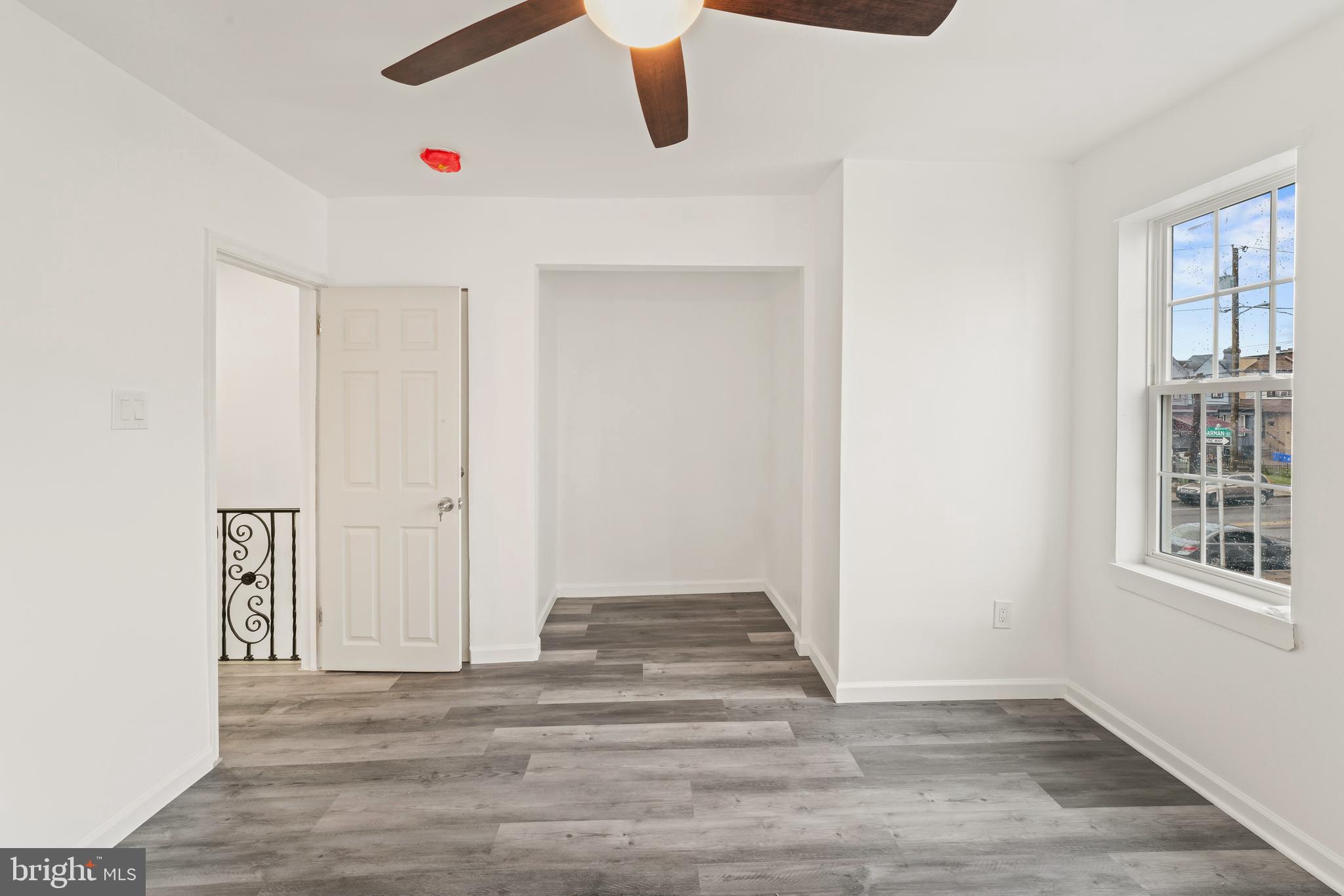 PHILADELPHIA (SOUTHWEST) - Residential