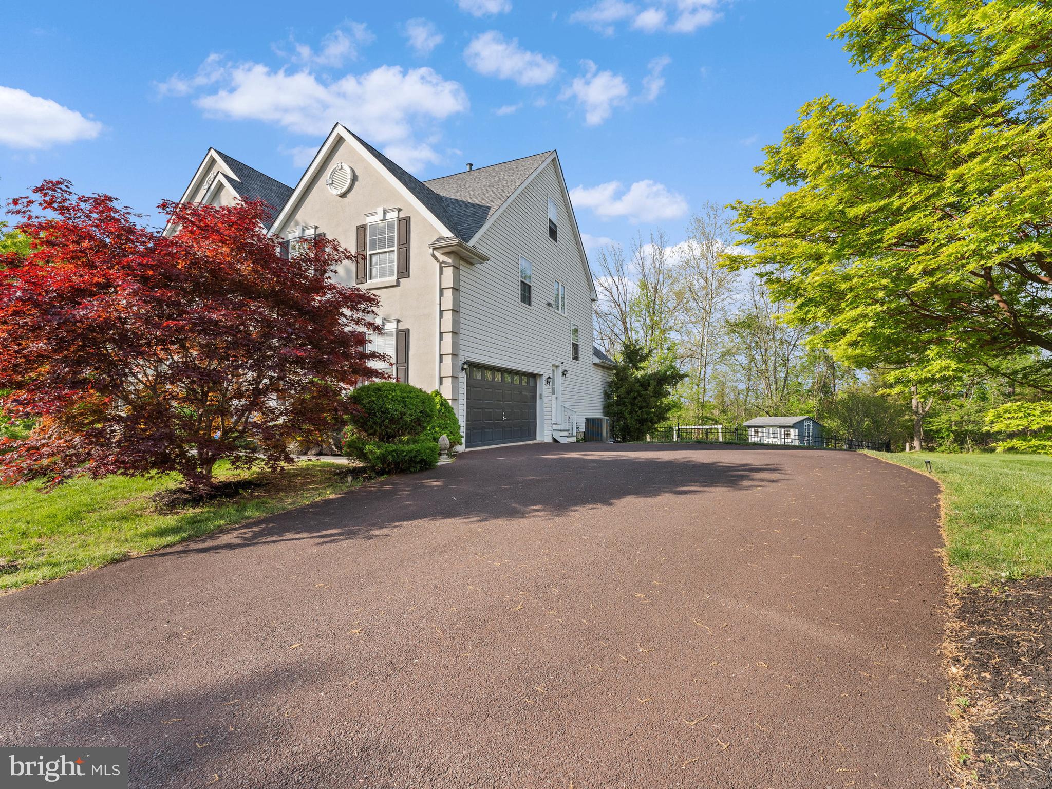 2001 SWEETGUM LANE