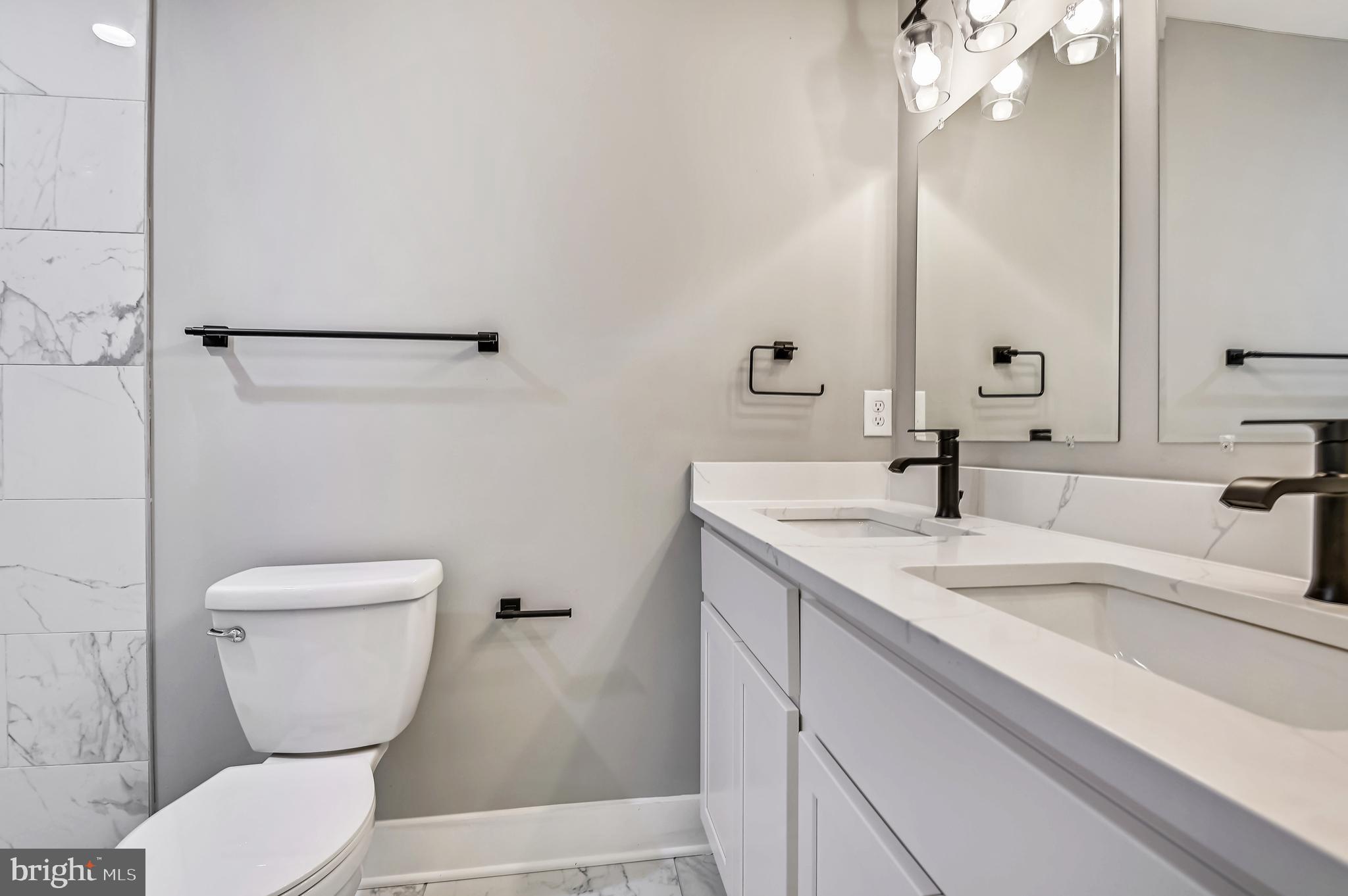 RIVERSIDE - Residential