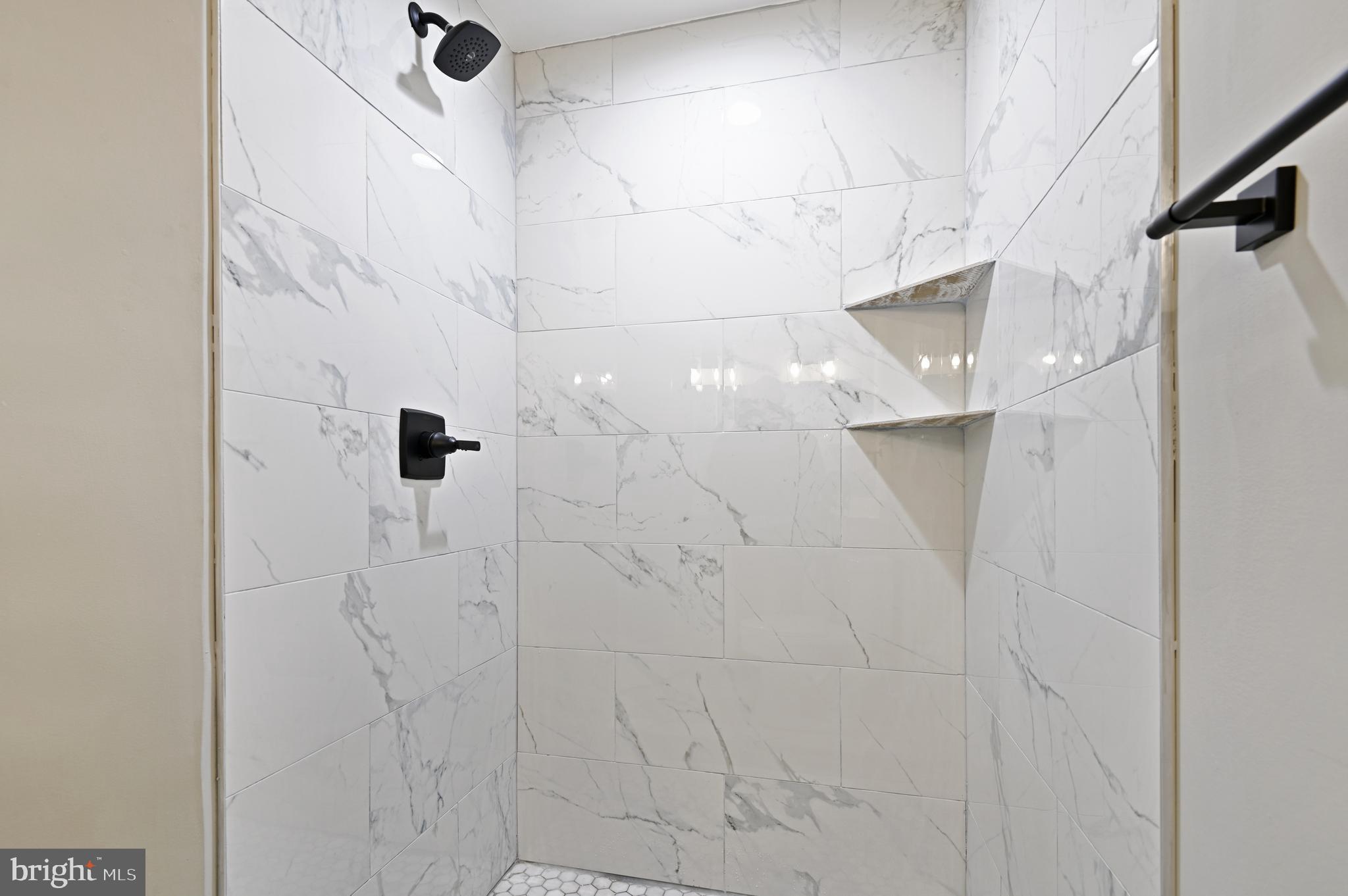 RIVERSIDE - Residential